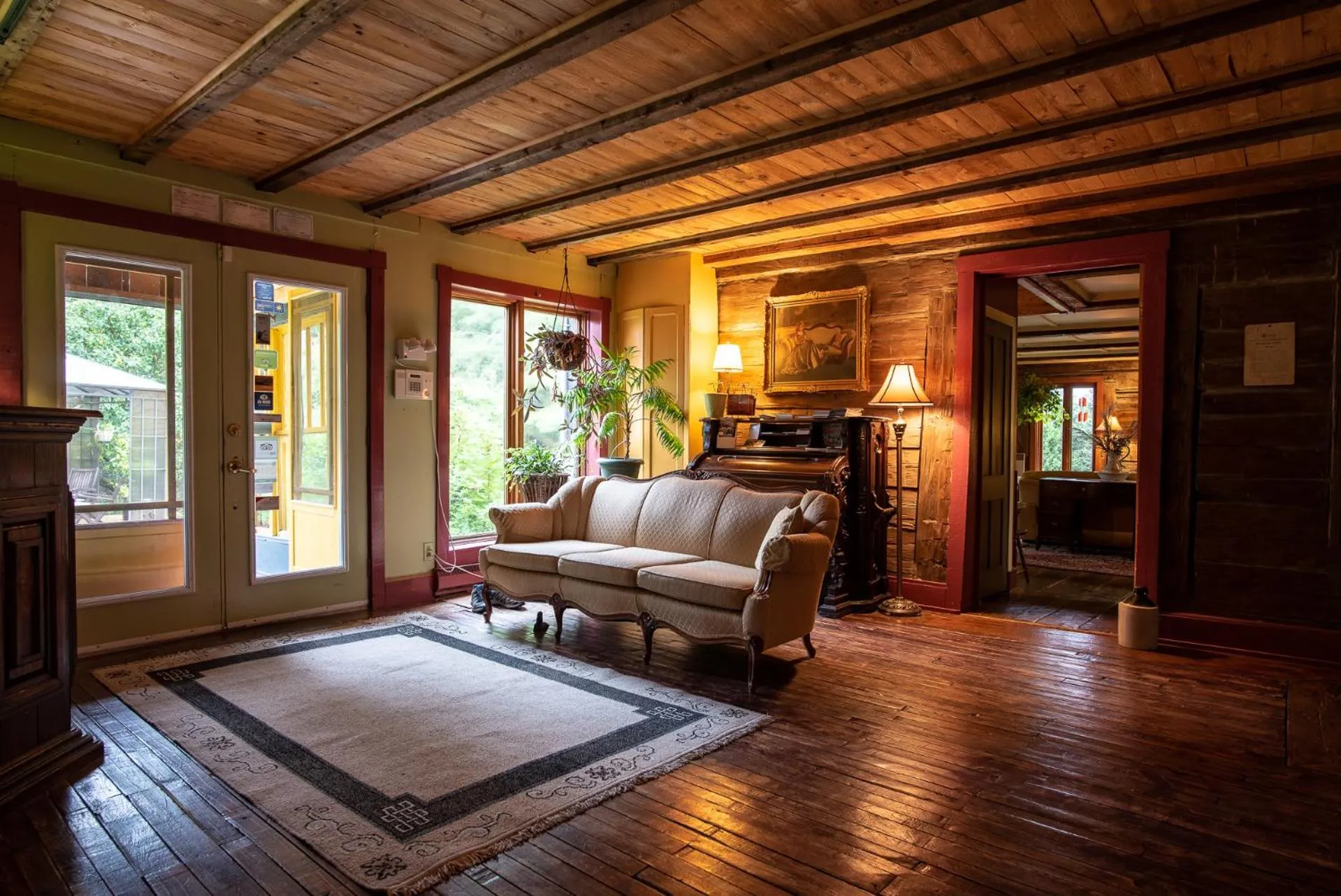 Lobby or reception in Auberge Restaurant La Mara