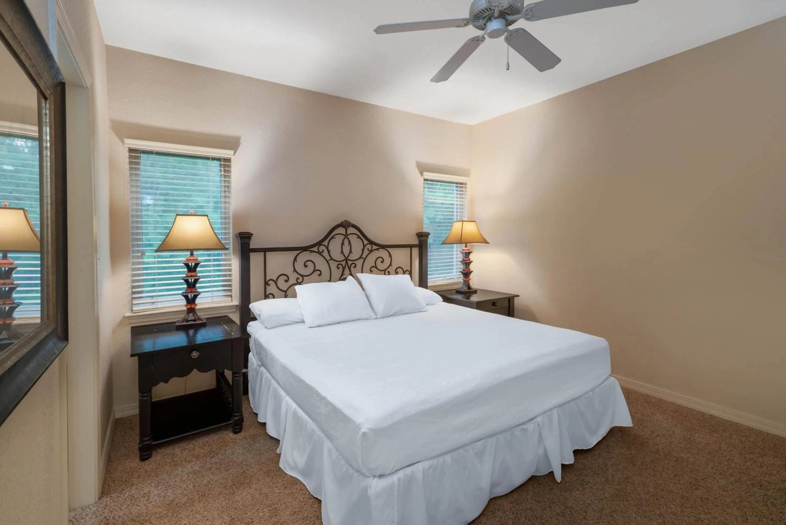 Photo of the whole room, Bed in Los Lagos at Hot Springs Village a Ramada by Wyndham