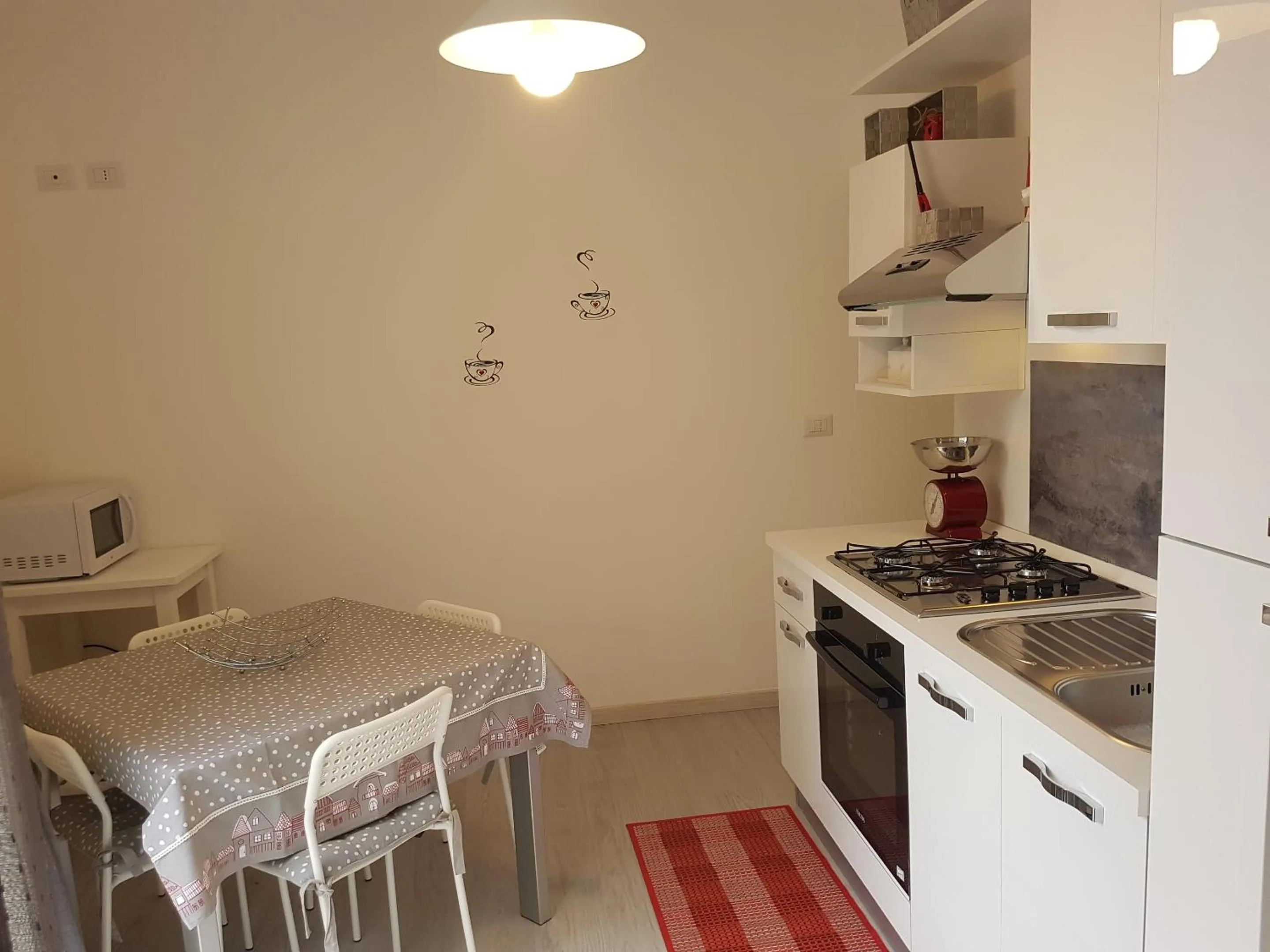 Kitchen or kitchenette in My Home