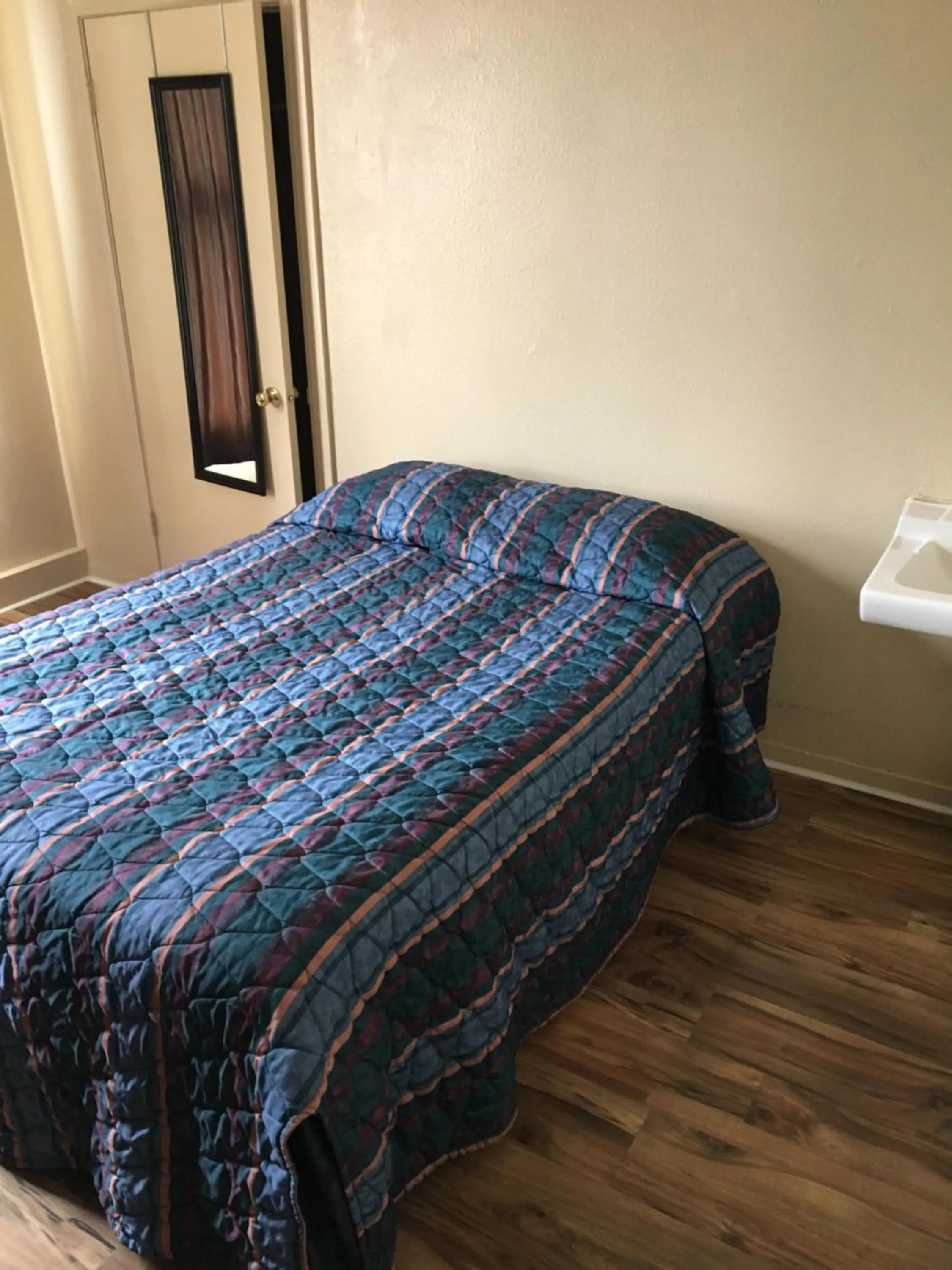 Bedroom, Bed in Entella Hotel