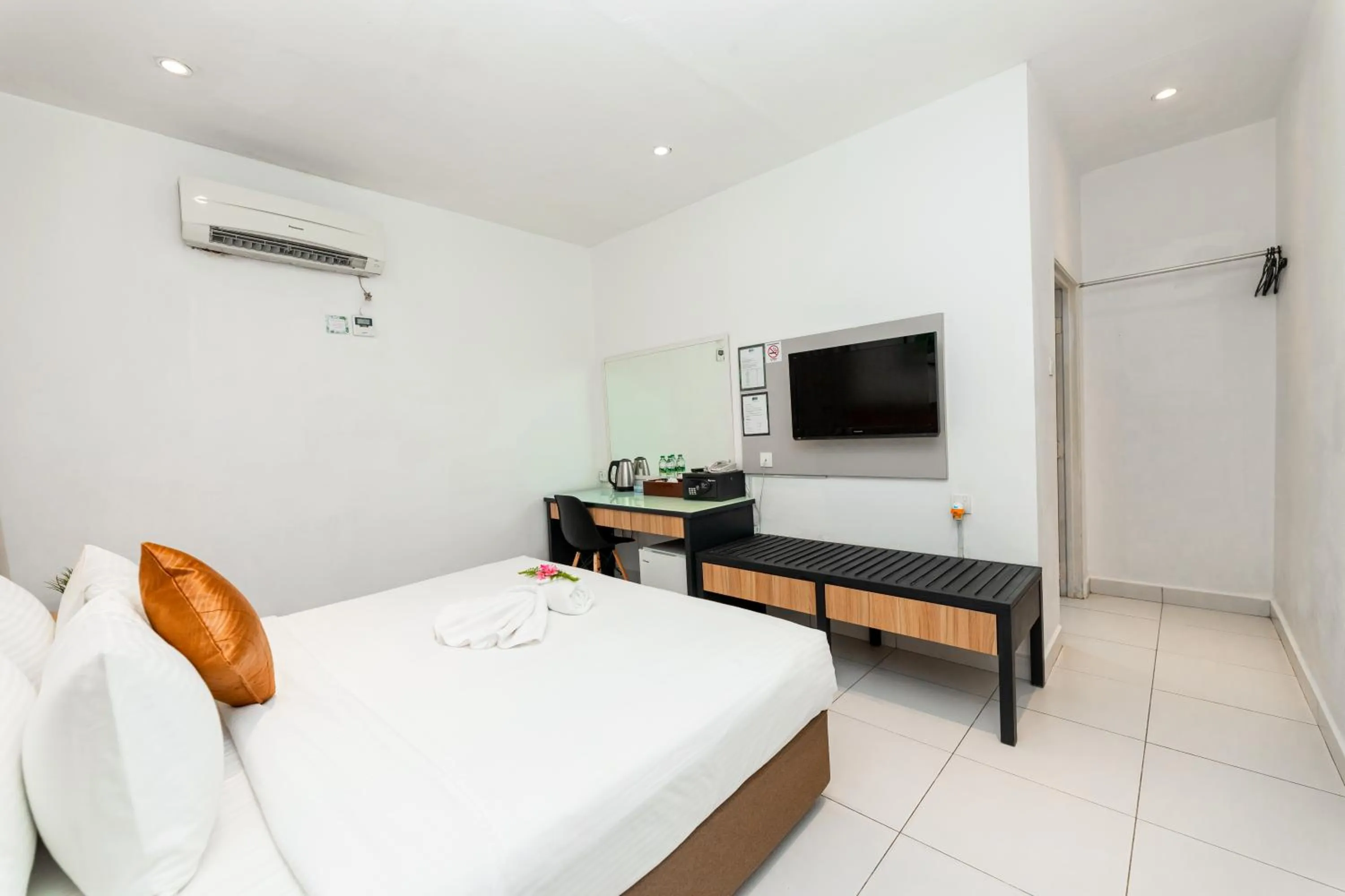 TV and multimedia, Bed in The Villa Langkawi