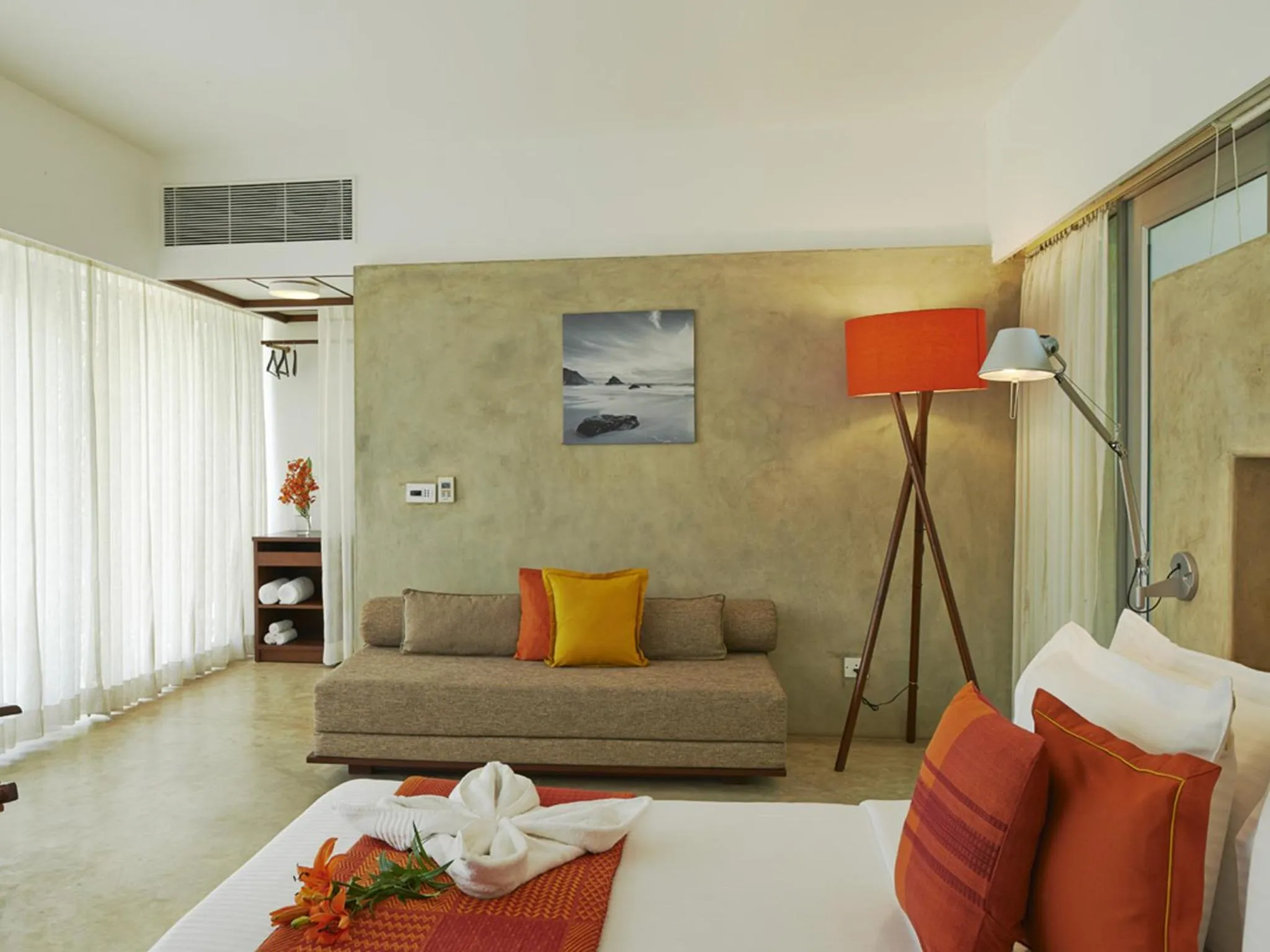 Photo of the whole room in Club Mahindra Puducherry