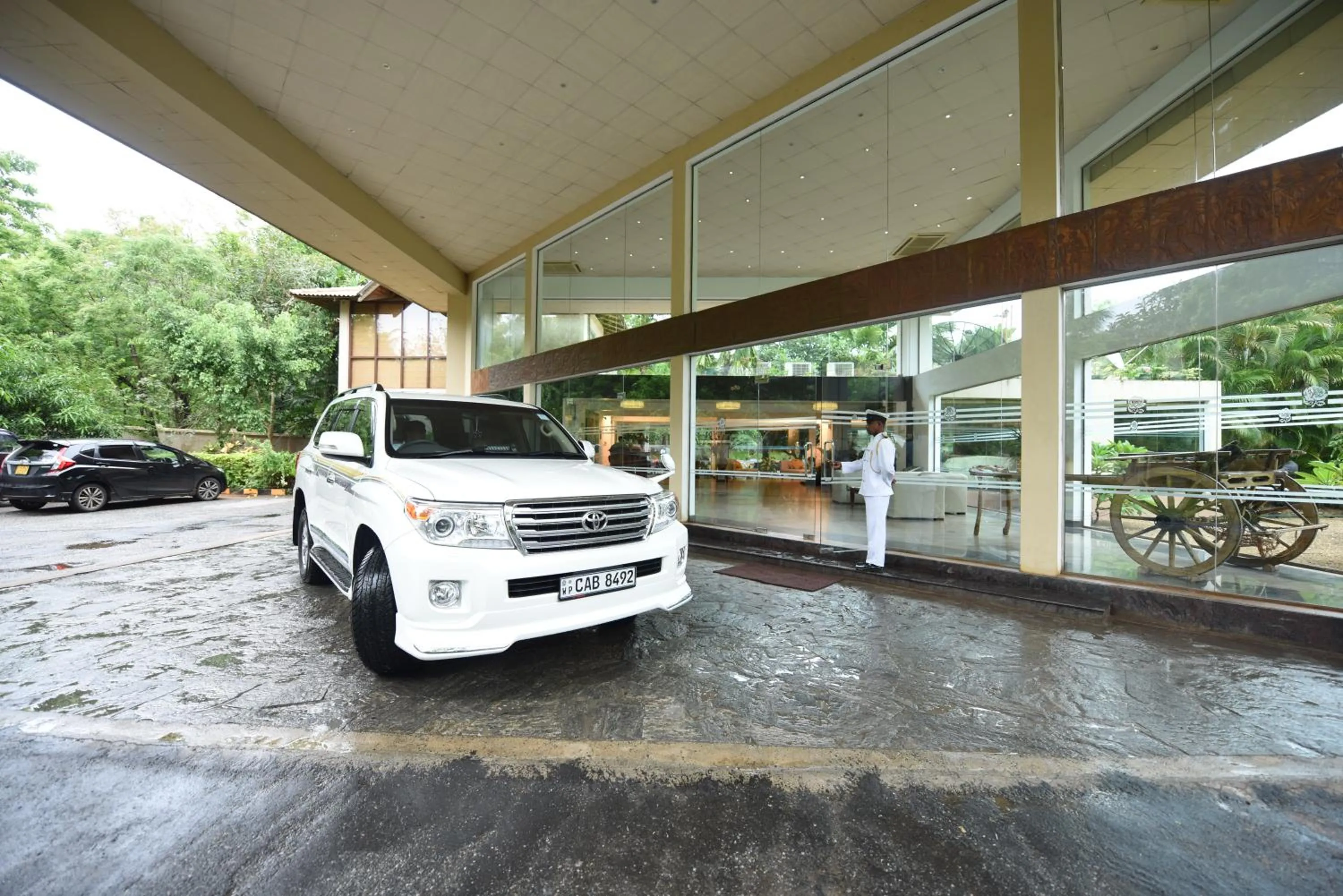 Facade/entrance in Mandara Rosen Yala, Kataragama