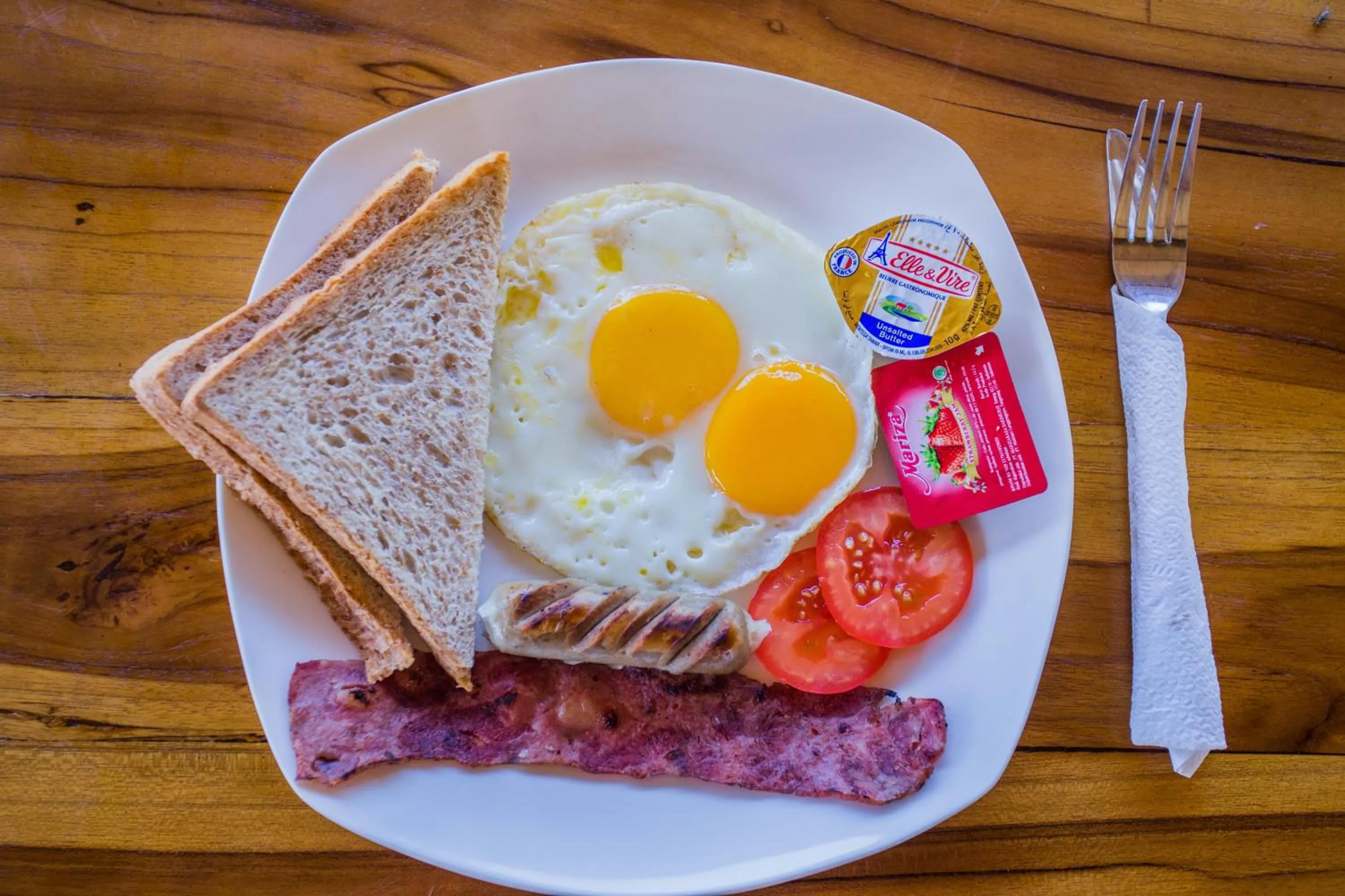 Food in Sunset Coin Lembongan