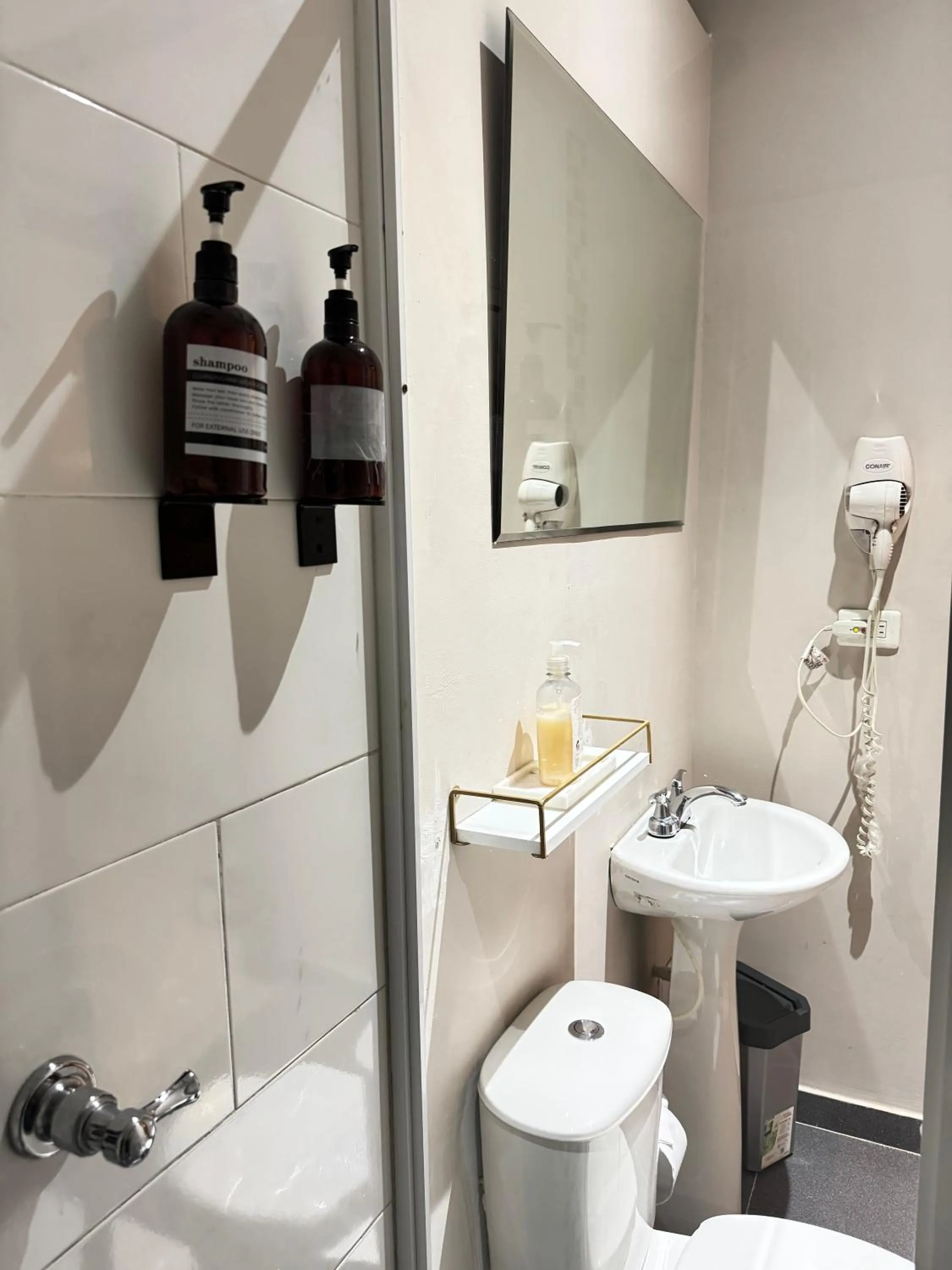 Shower in Casa Roman Hotel Boutique