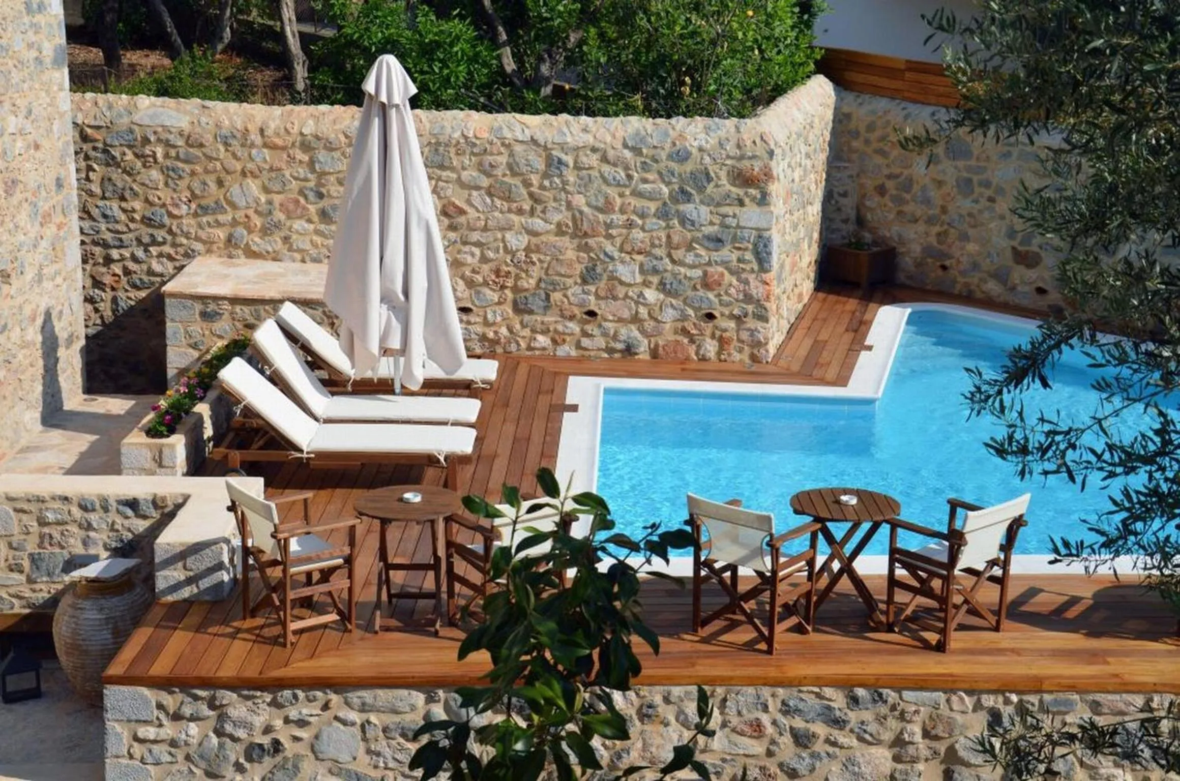 Swimming pool in Archontiko Chioti