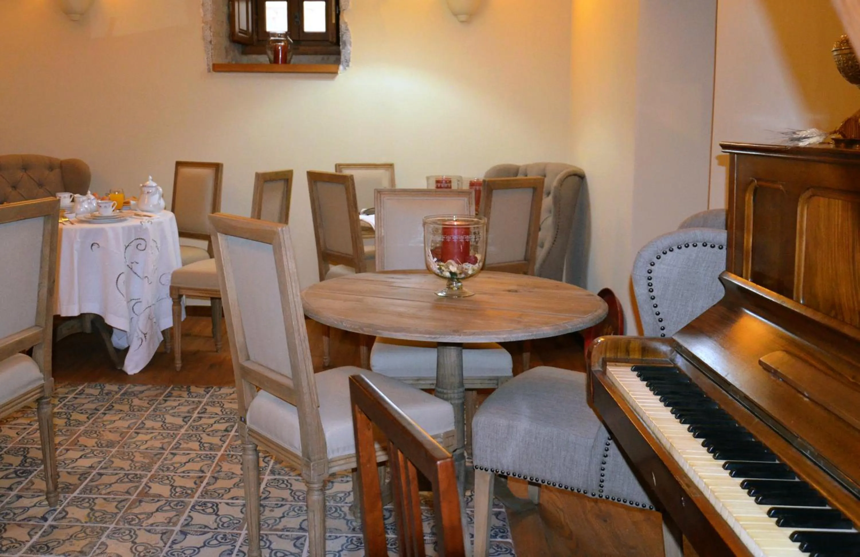 Restaurant/places to eat in Archontiko Chioti