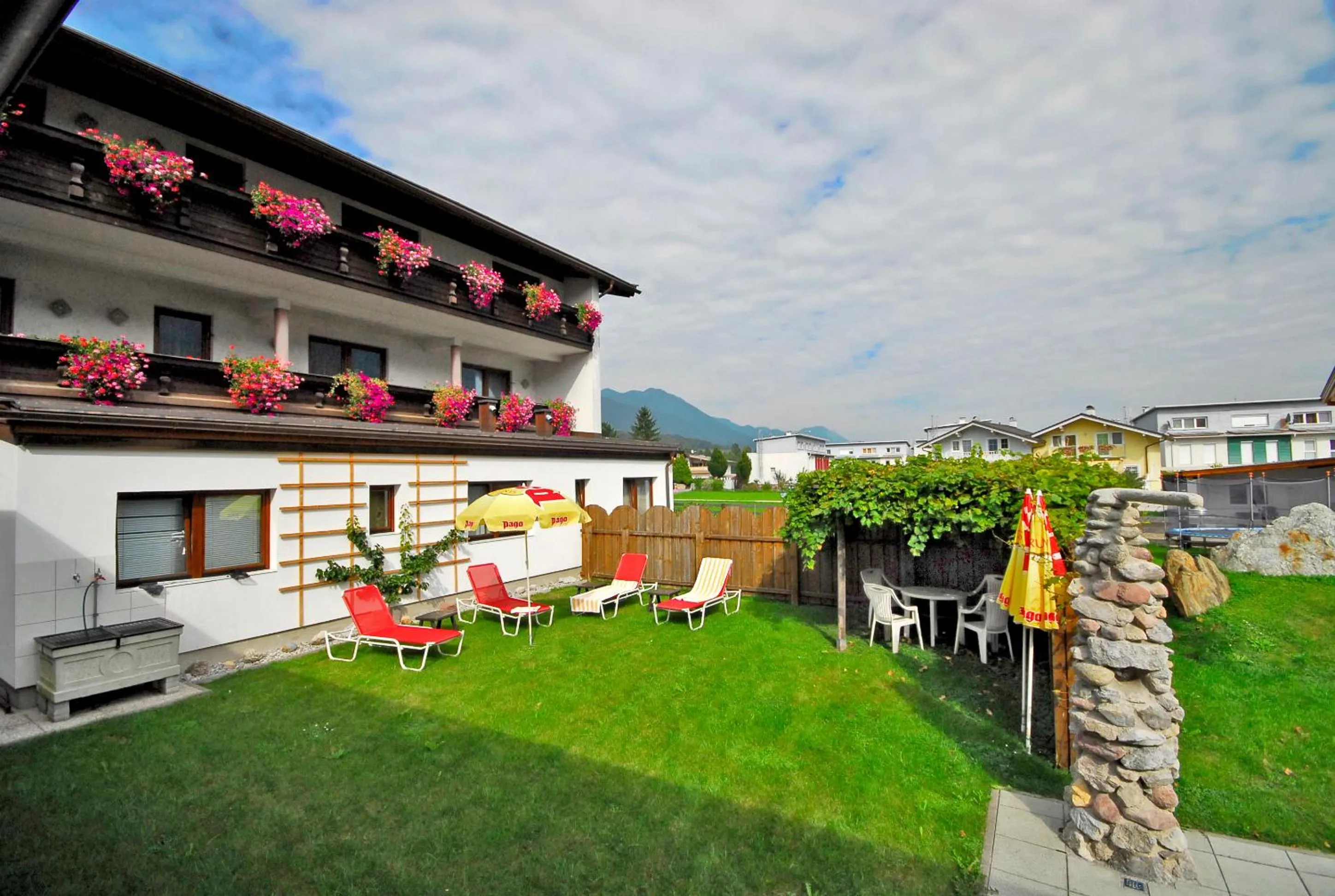 Garden in Hotel-Restaurant Sonnhof