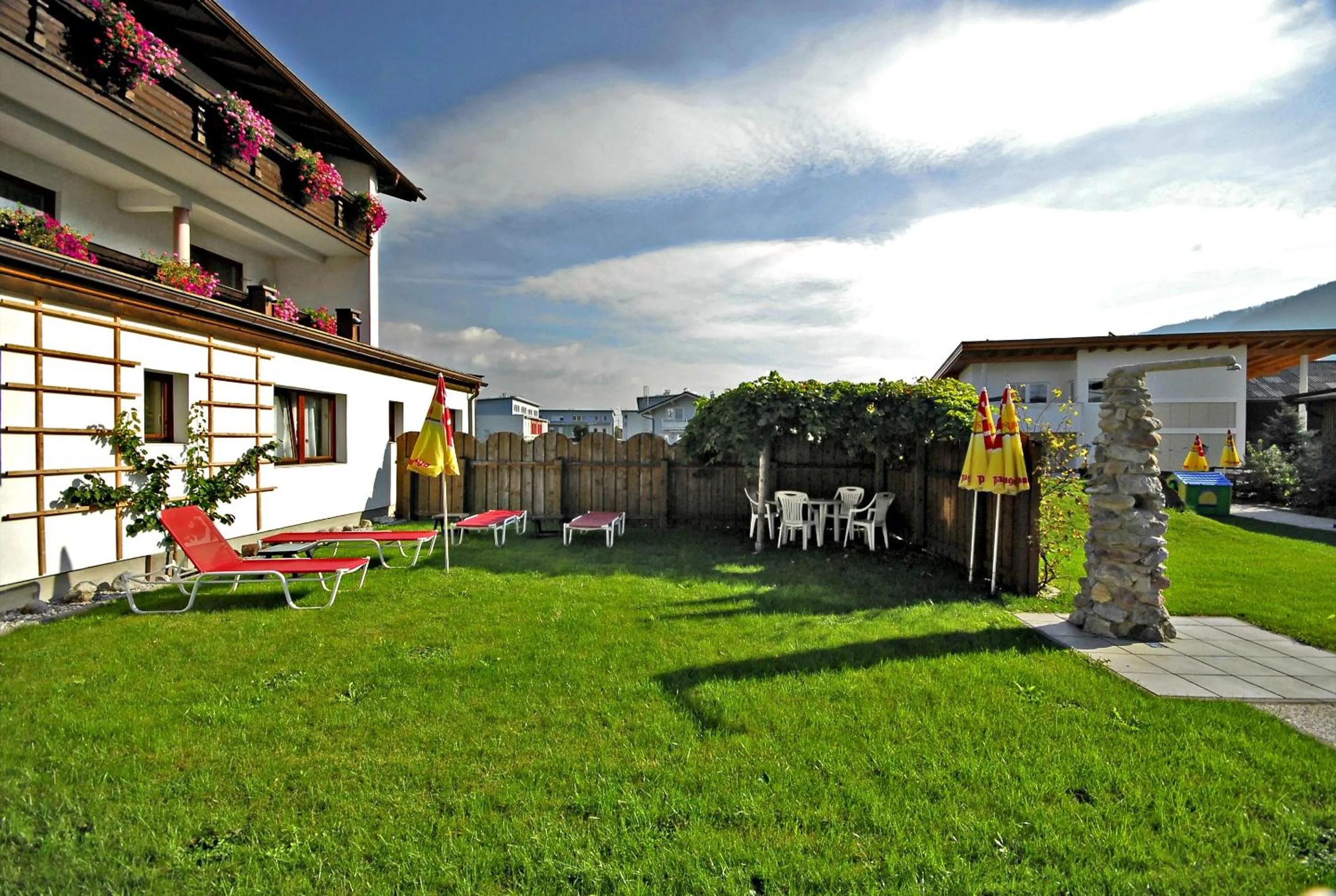 Garden in Hotel-Restaurant Sonnhof