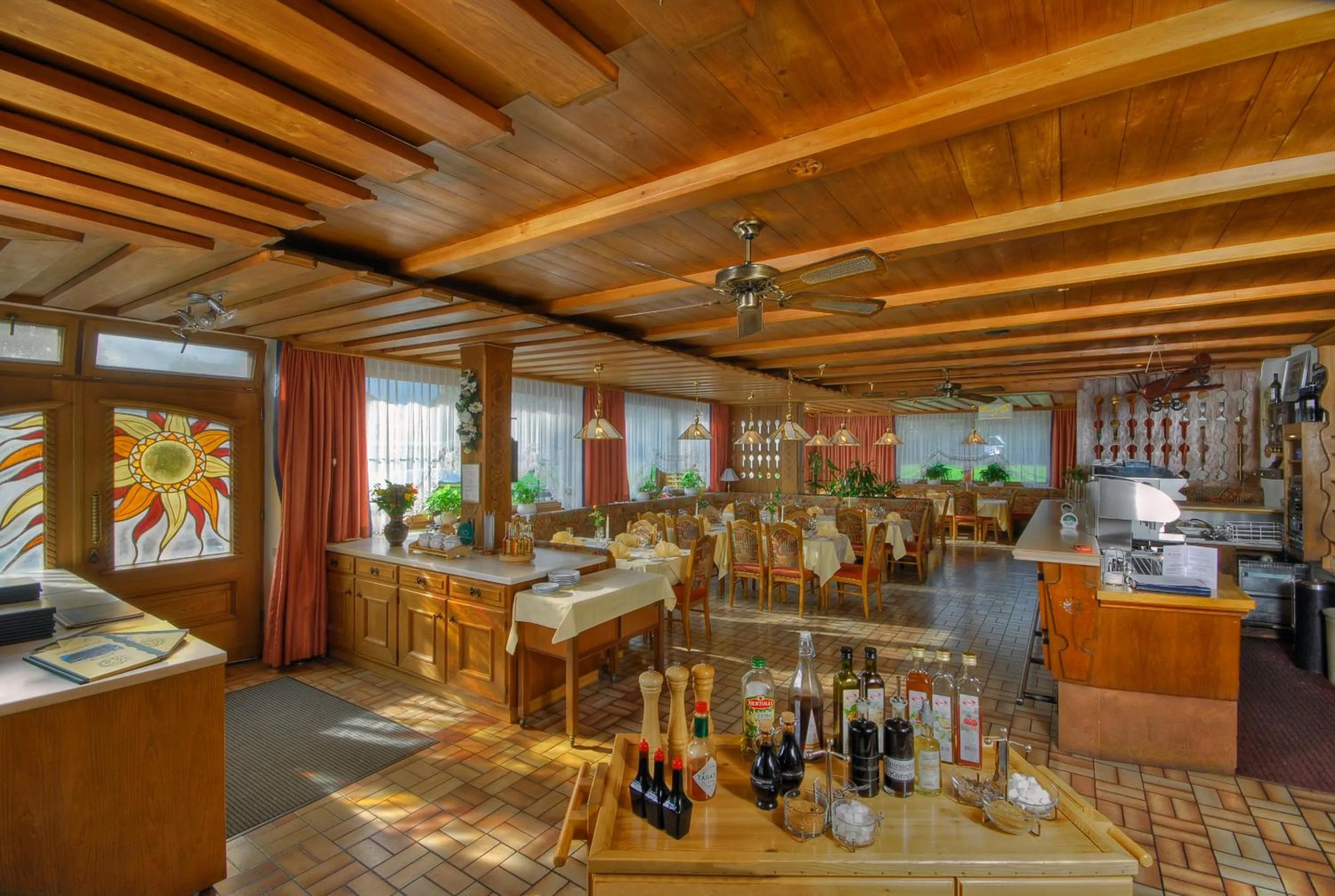 Restaurant/places to eat in Hotel-Restaurant Sonnhof