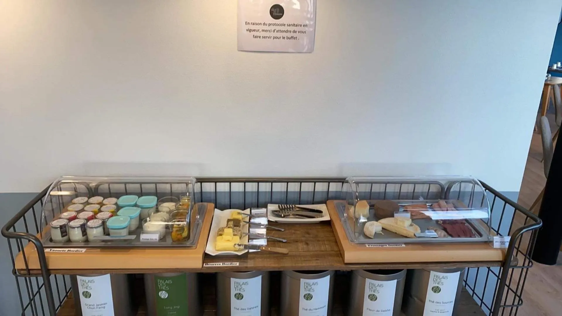 Breakfast in Villa Les Hydrangéas