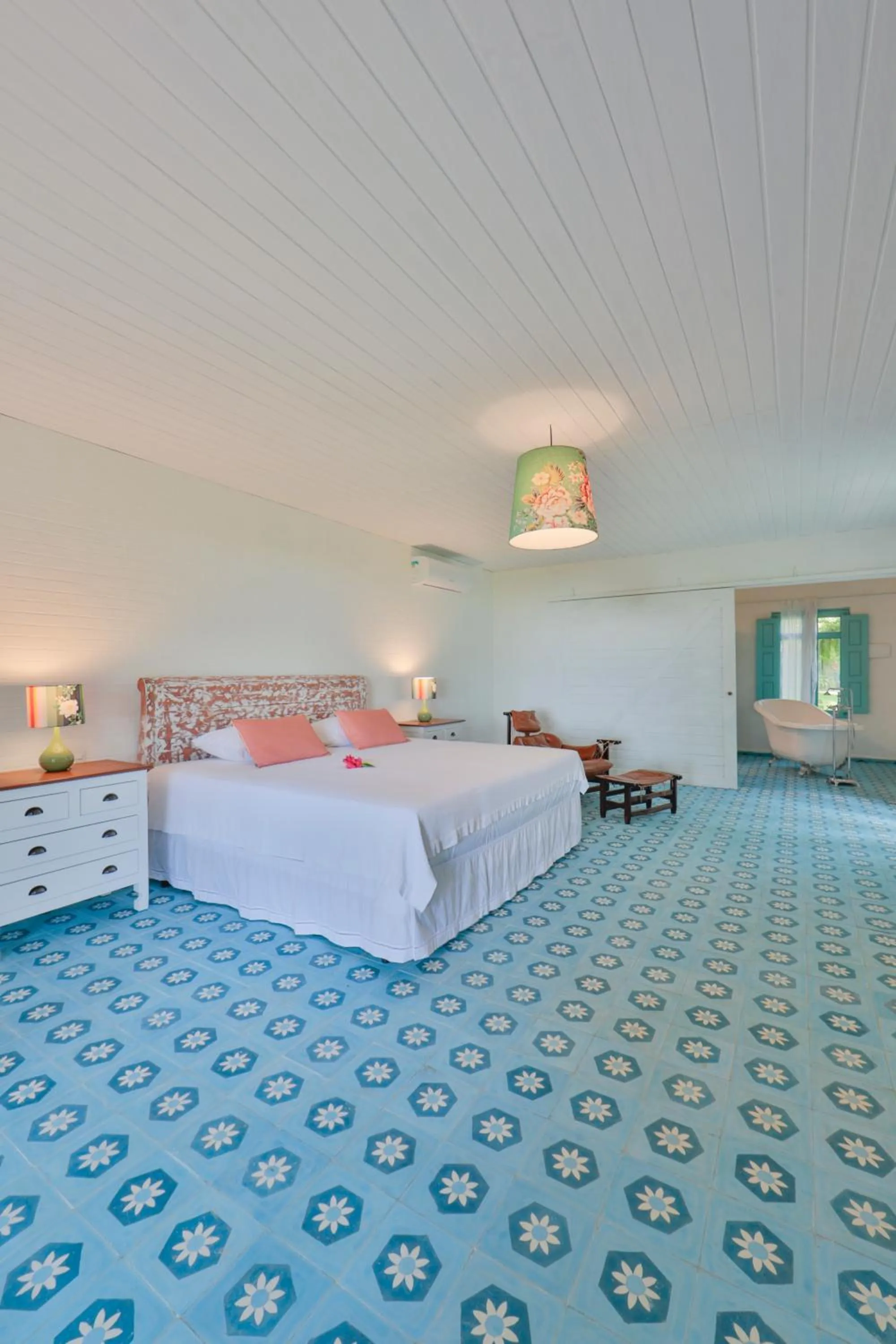 Bed in Pousada Patacho