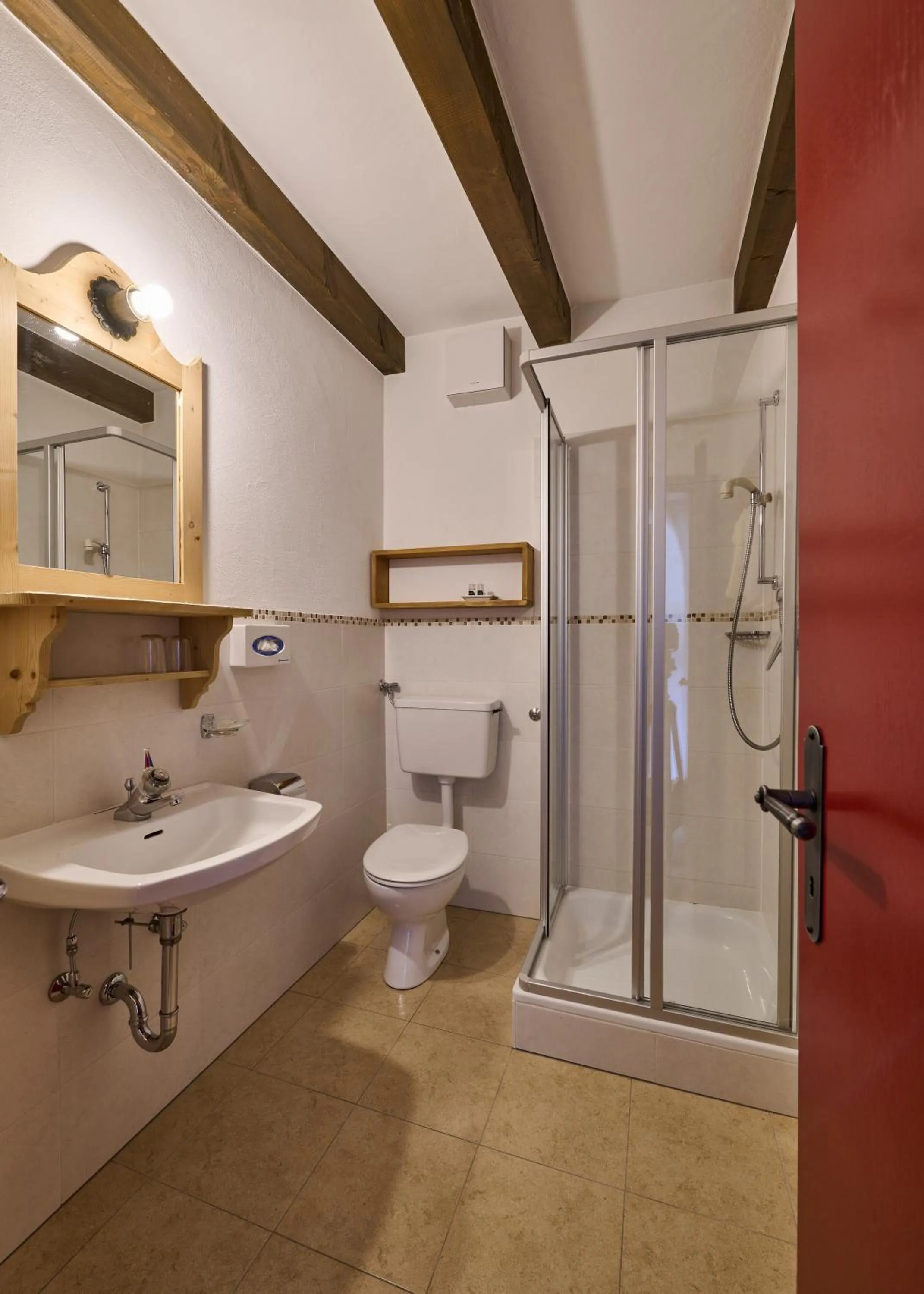 Shower in Haus Tirol