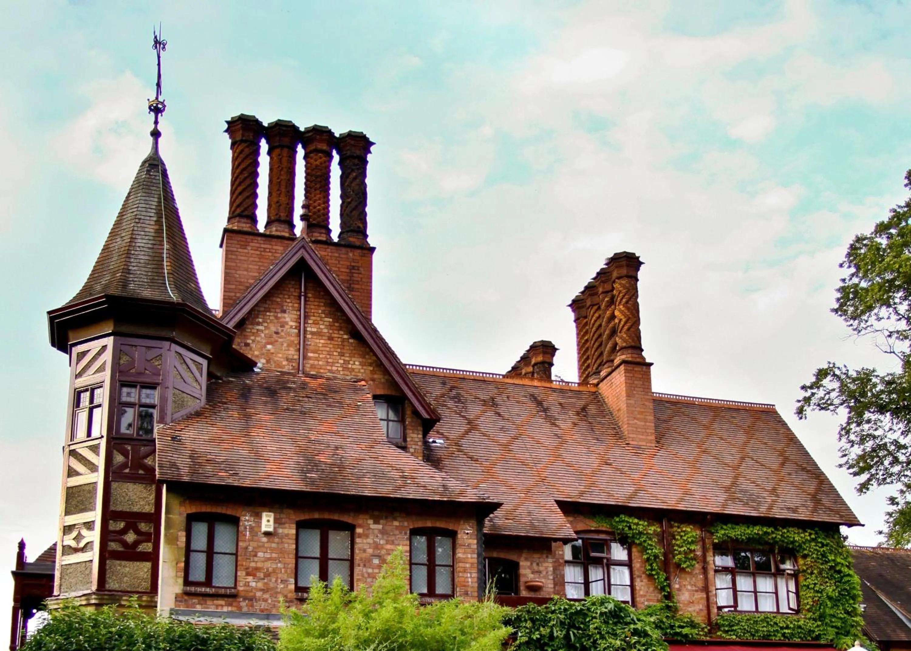 Facade/entrance in The Five Arrows Hotel
