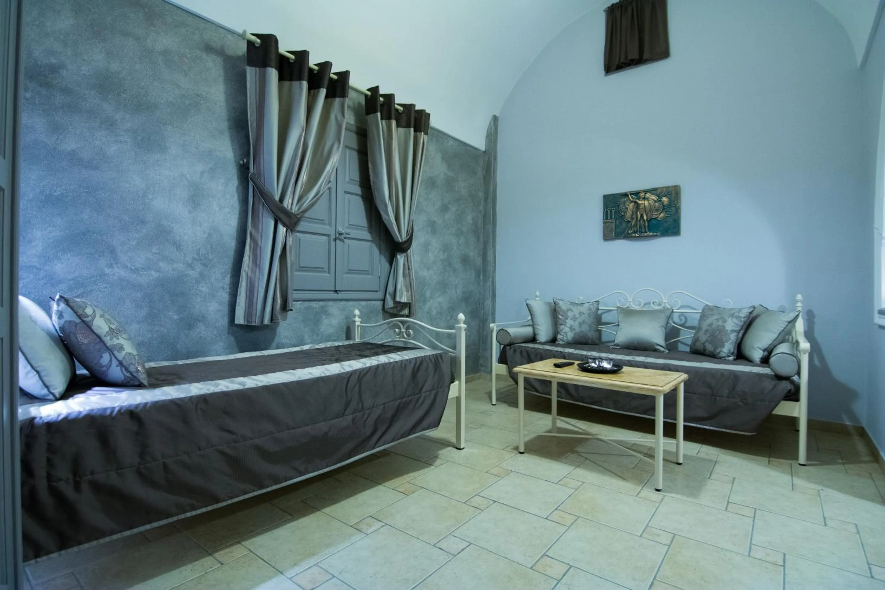 Living room in Polydefkis Hotel