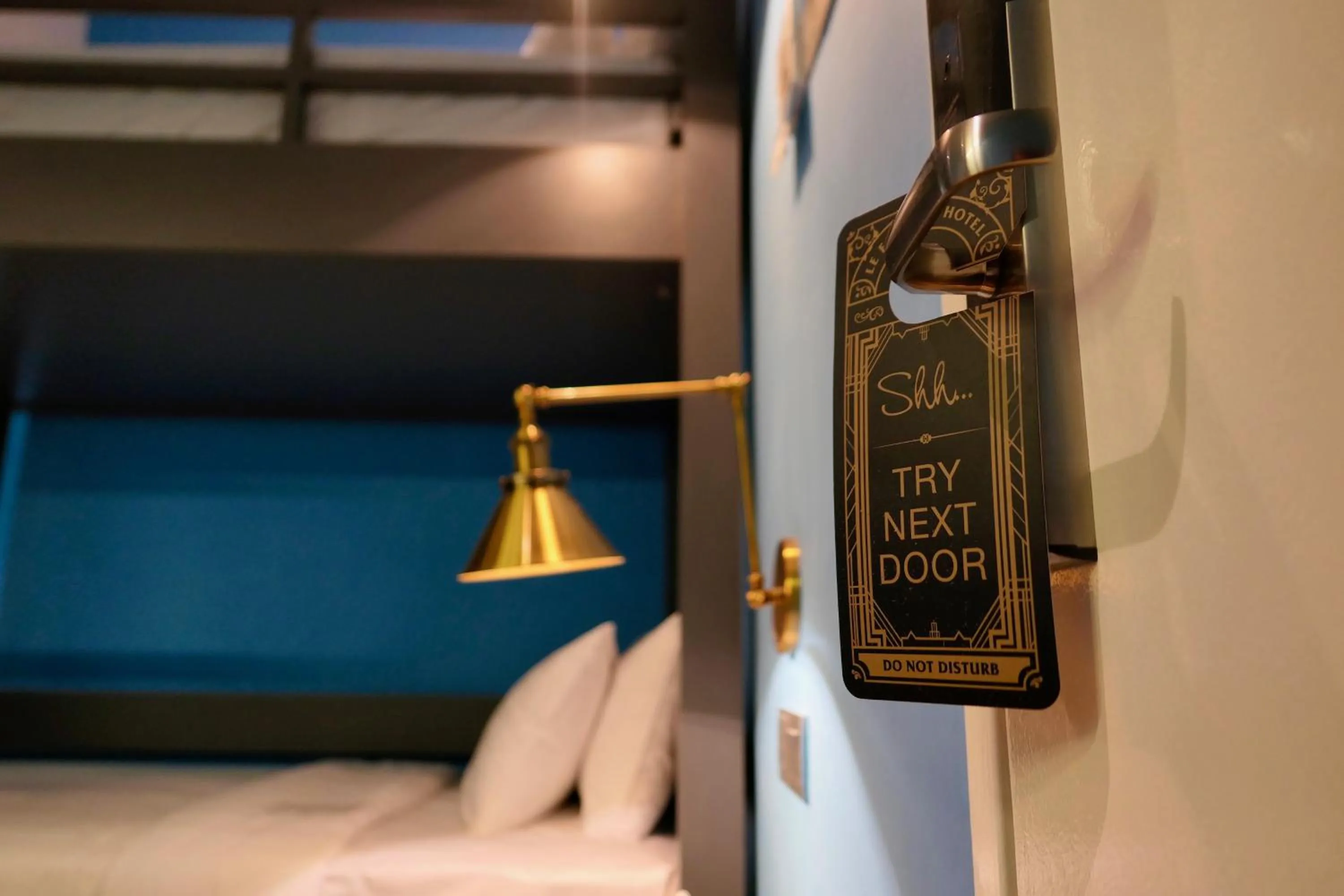 bunk bed in Le Embassy Hotel Georgetown