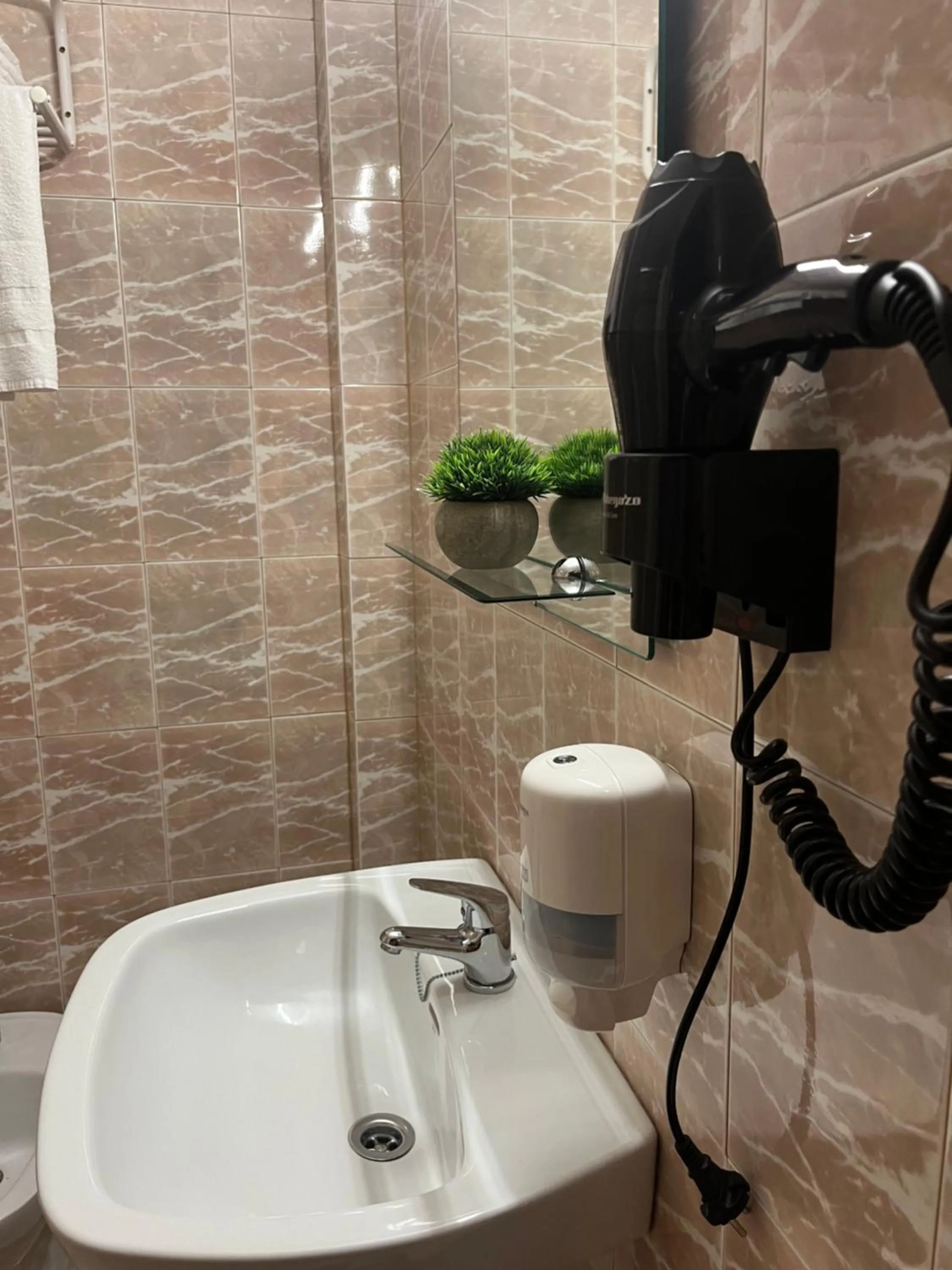 Bathroom in Hotel Capitán