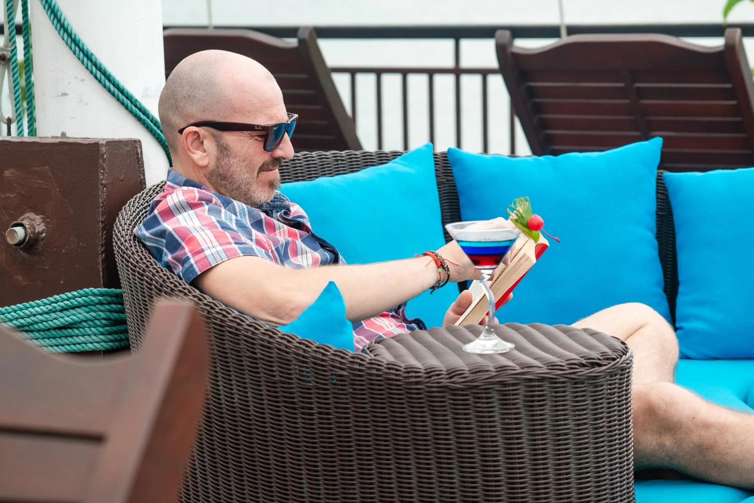 Drinks in Sena Cruises - Wonder On Lan Ha Bay