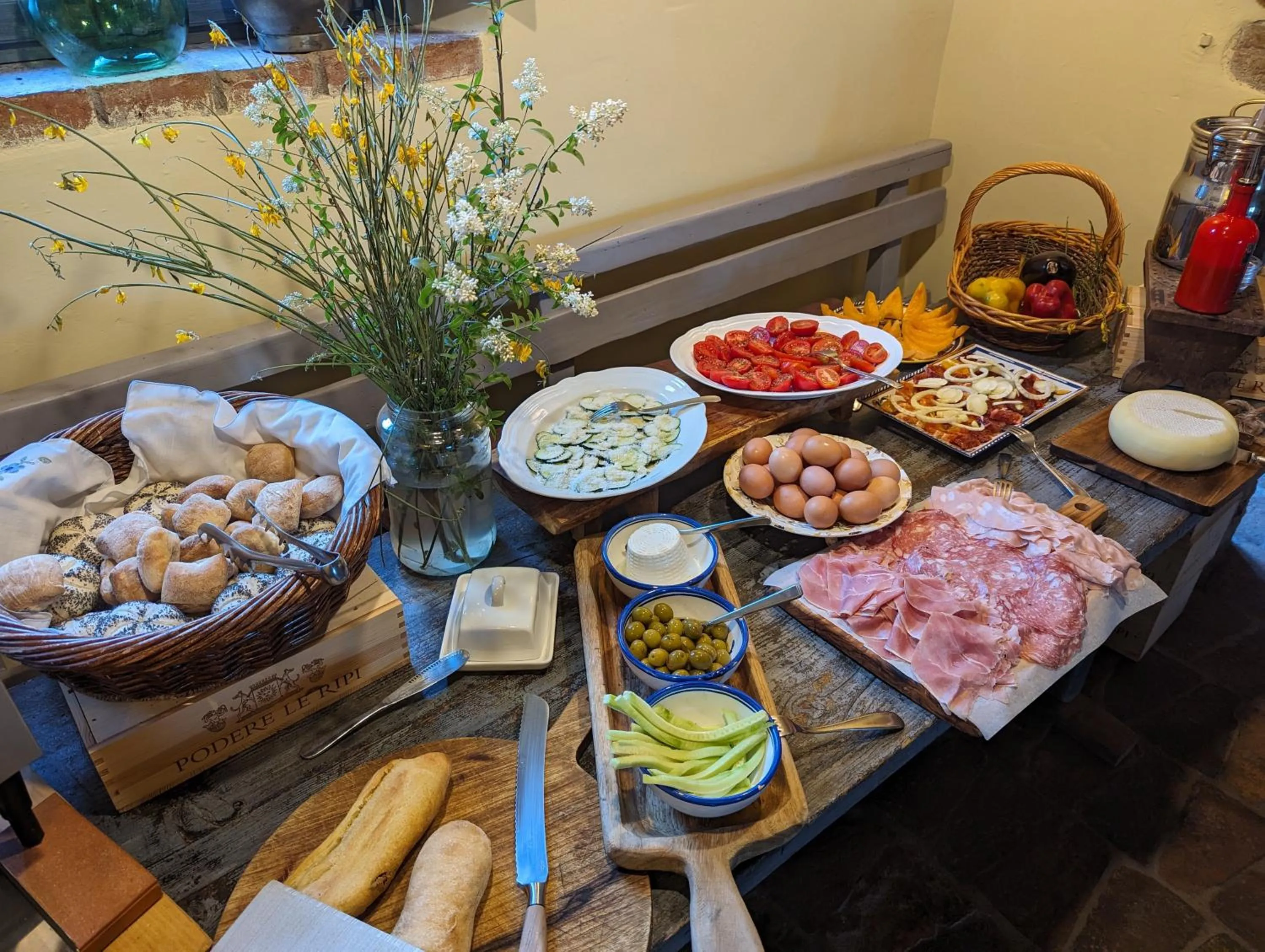 Food and drinks in Podere Spedalone