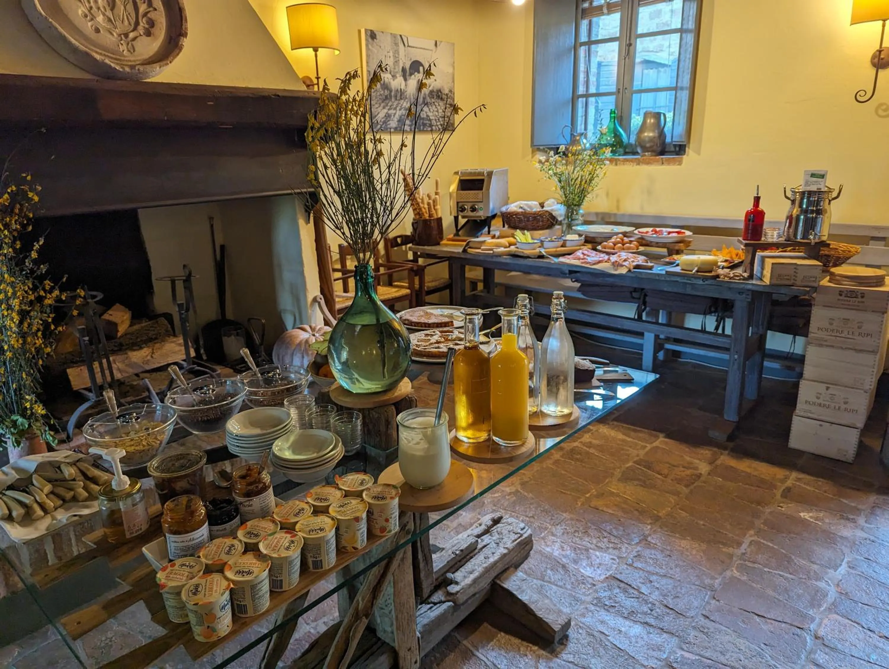 Restaurant/places to eat in Podere Spedalone