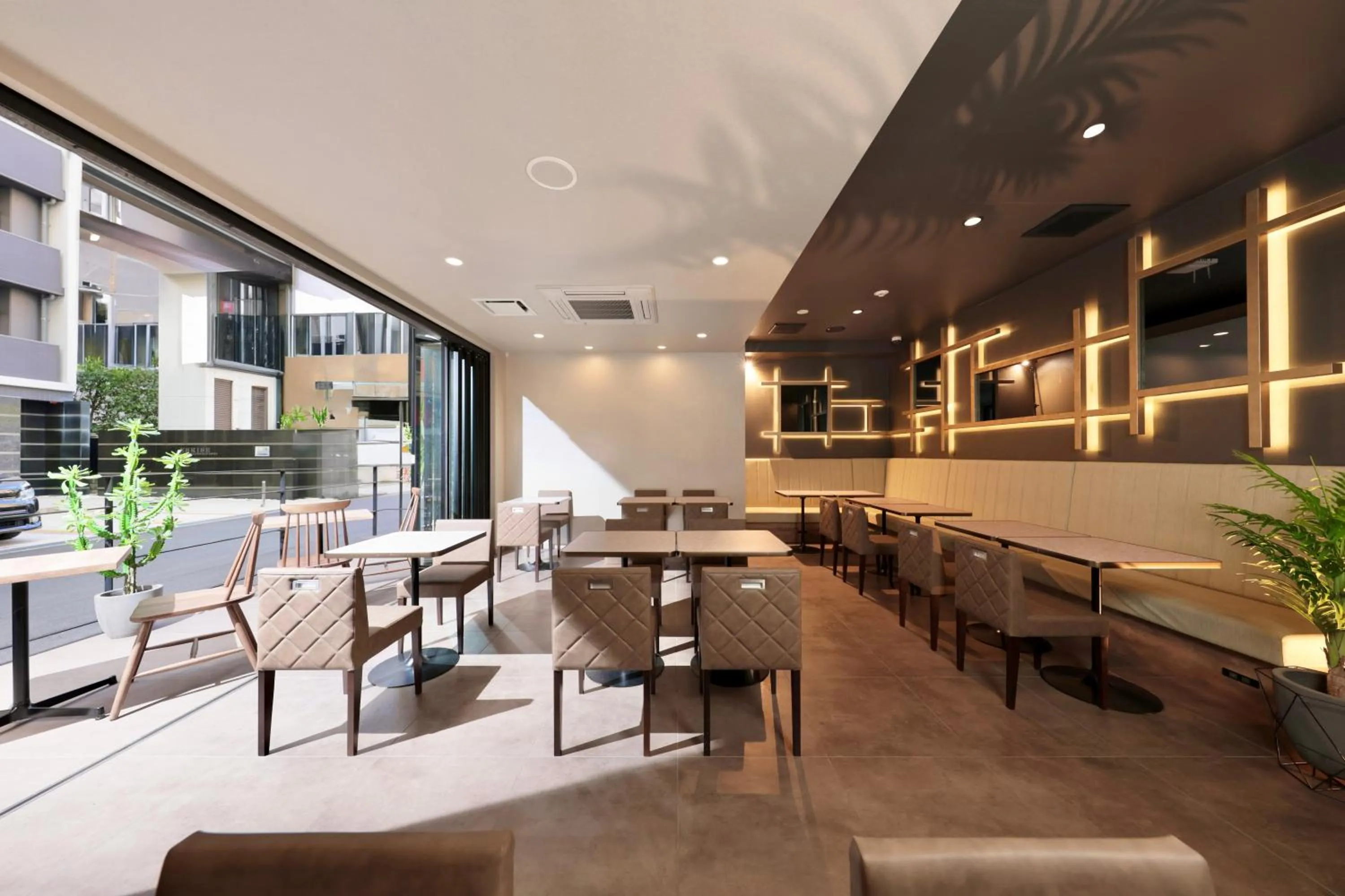 Restaurant/places to eat in Doutonbori Crystal Hotel IV