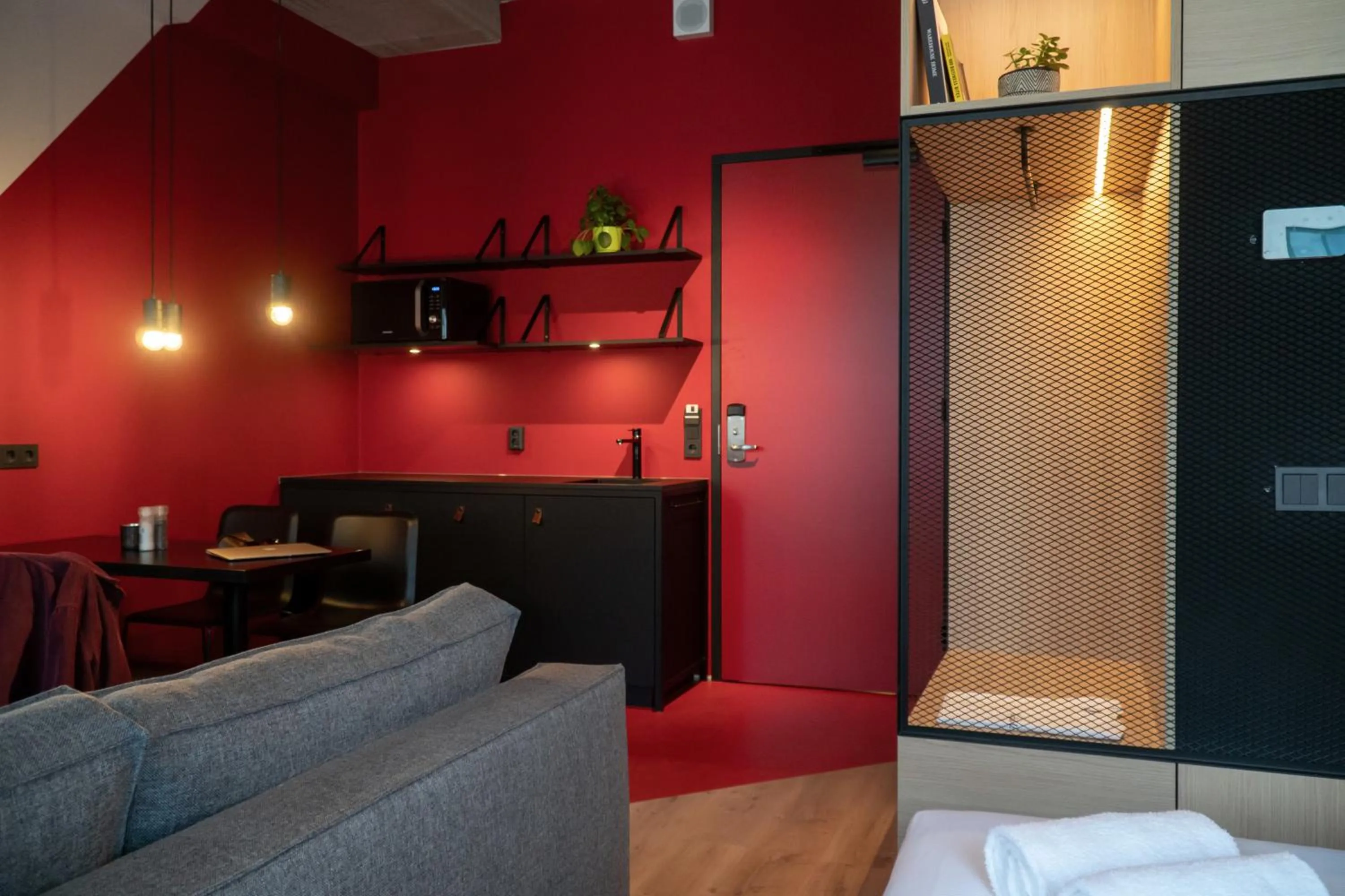 Kitchen or kitchenette, Bed in Via Suites