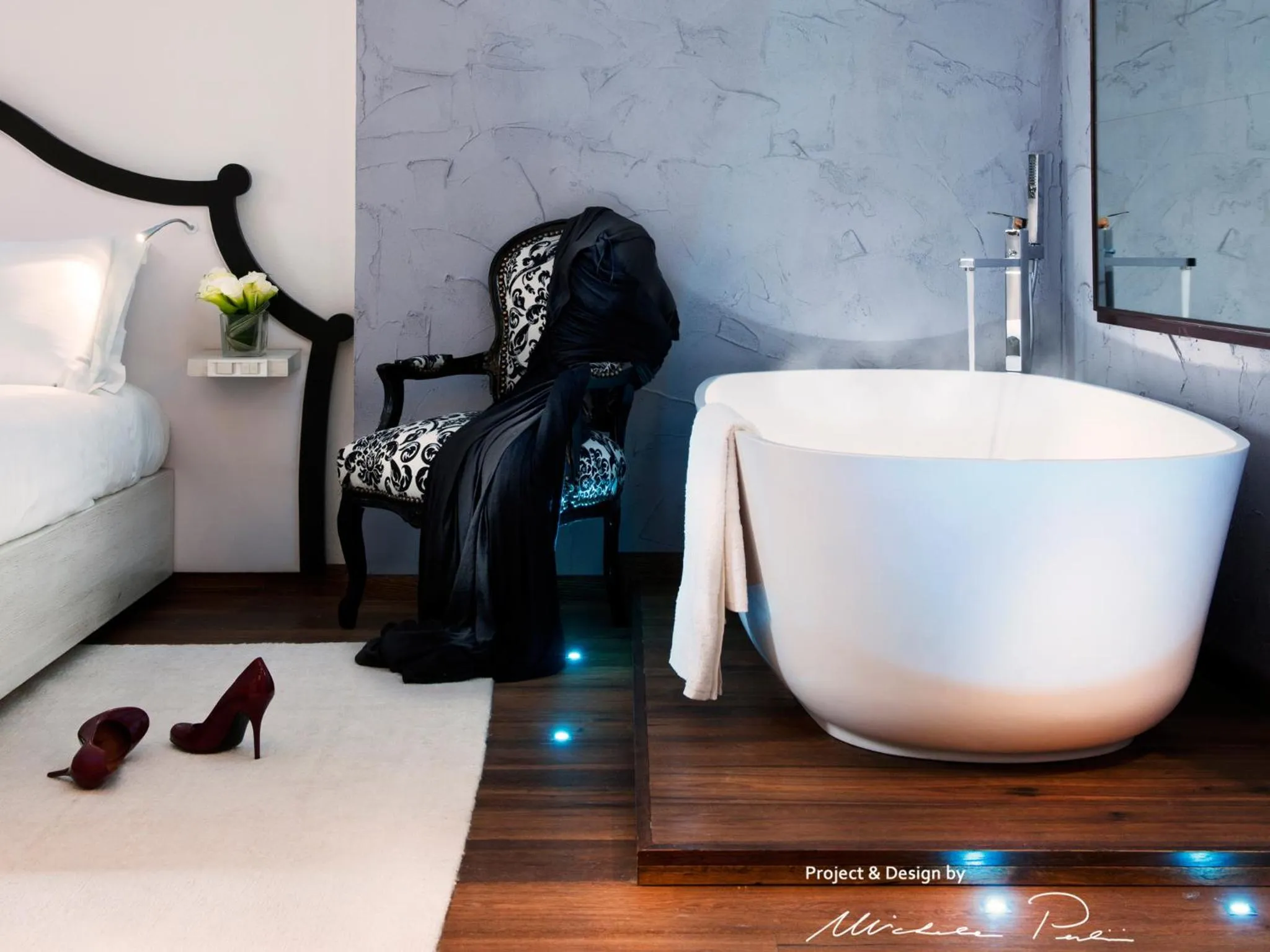 Decorative detail, Bed in Le Suite Di Giulietta