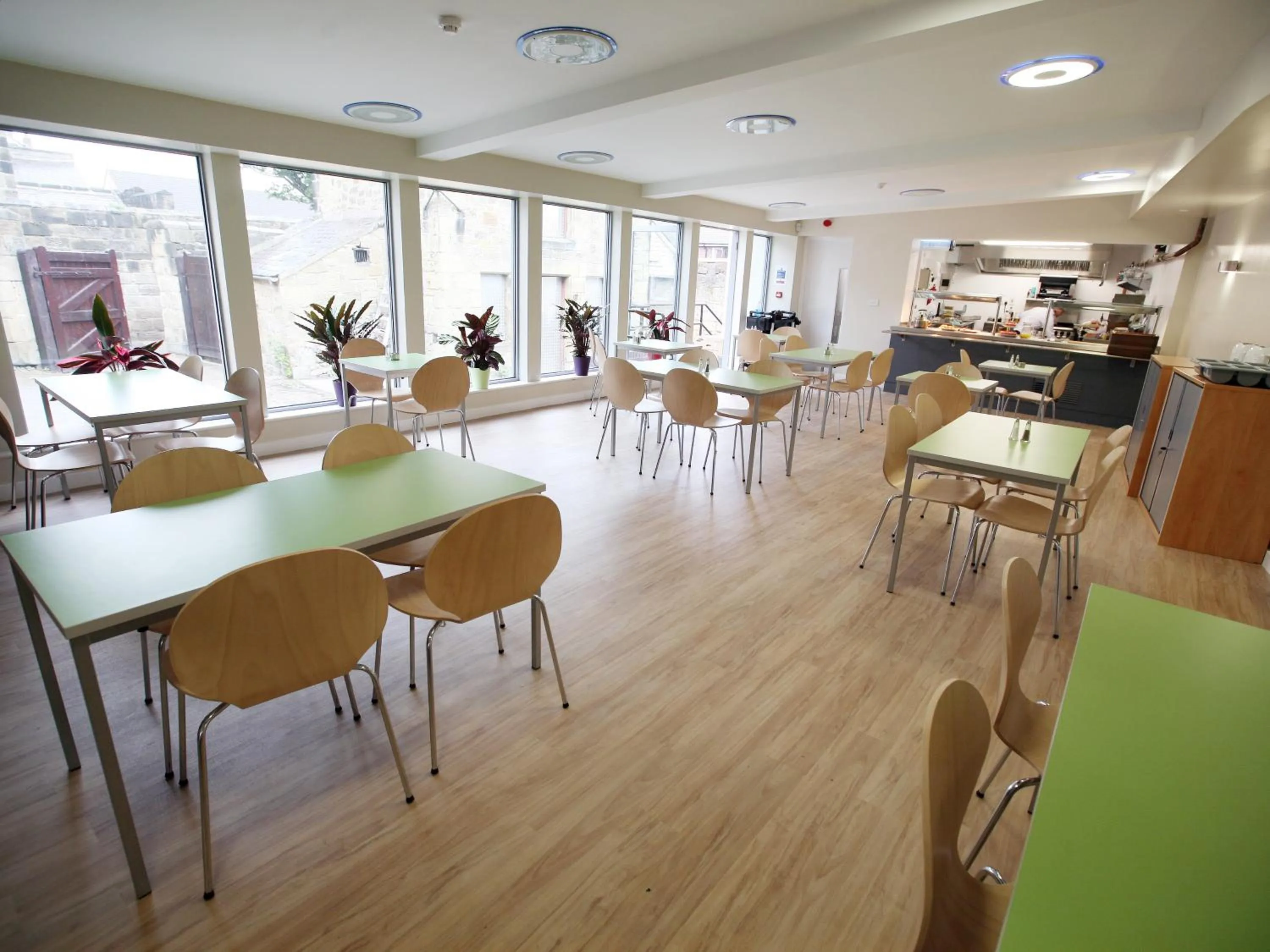 Restaurant/places to eat in YHA Alnwick - Partner