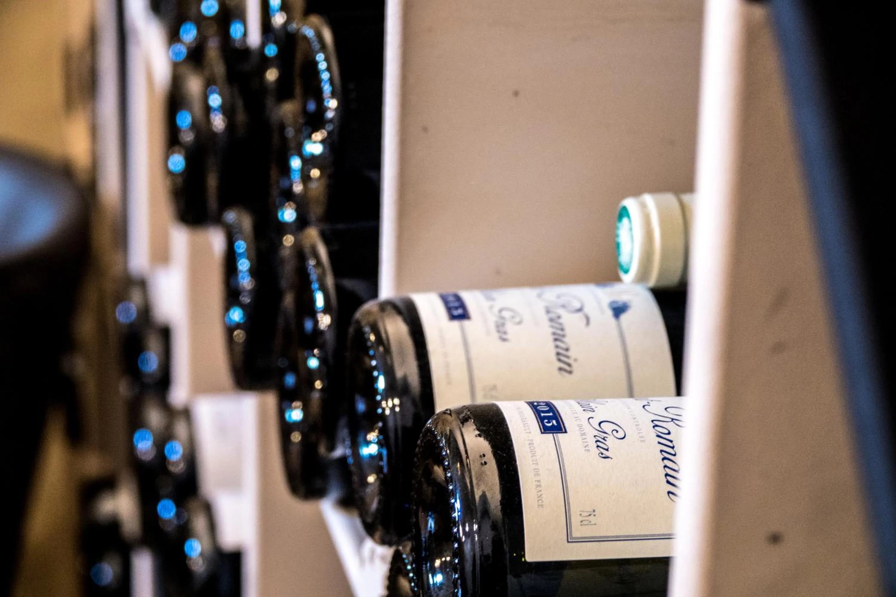 Restaurant/places to eat in Les Maisons du O