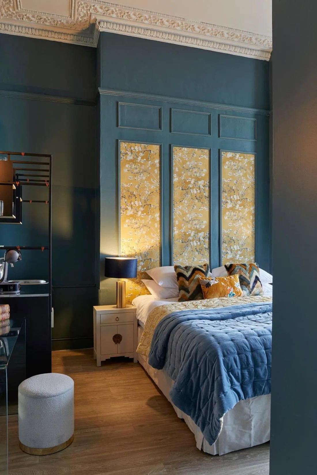 Bedroom, Bed in Rooms on The Prom