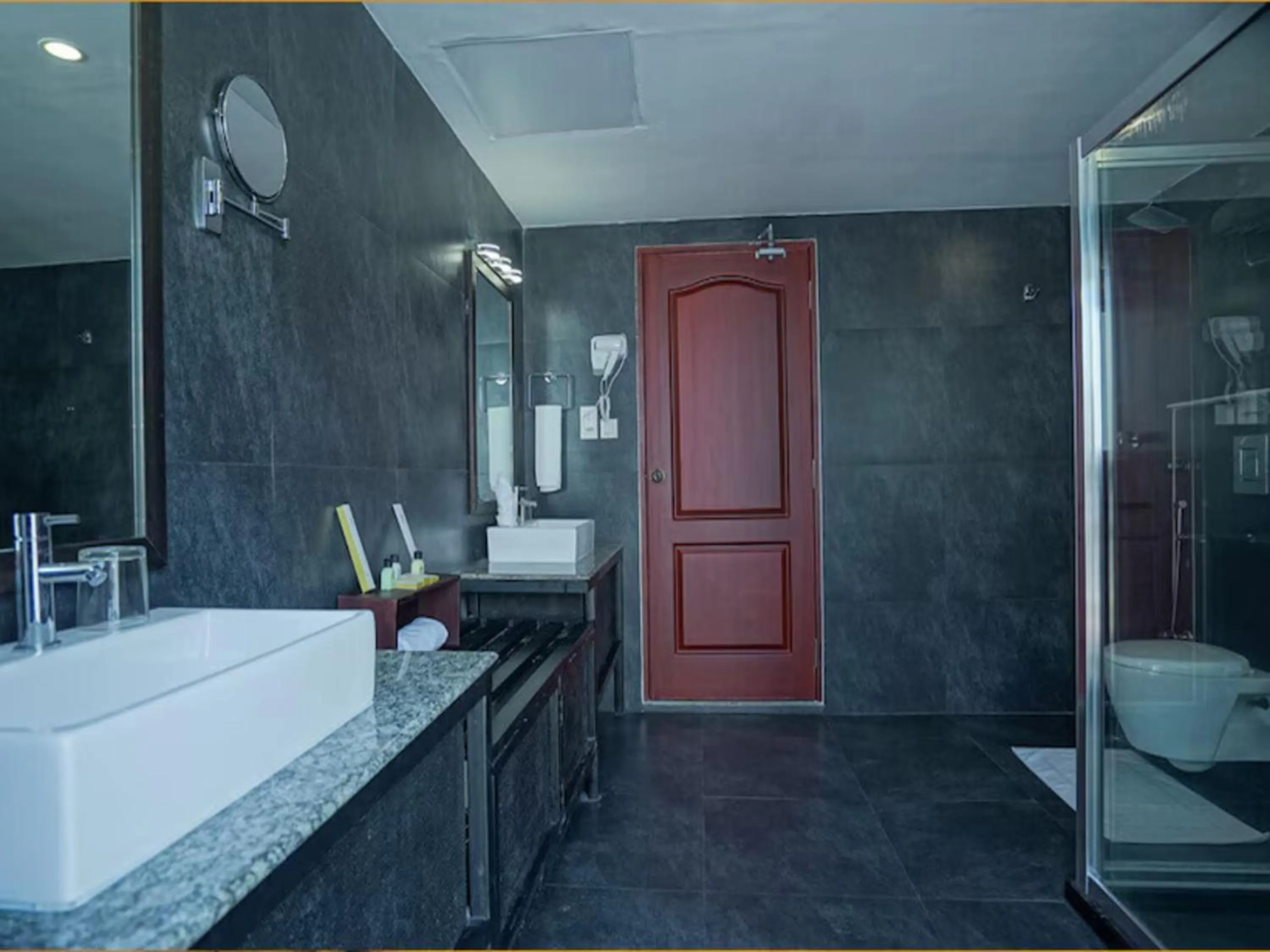 Bathroom in Annai Resorts & Spa