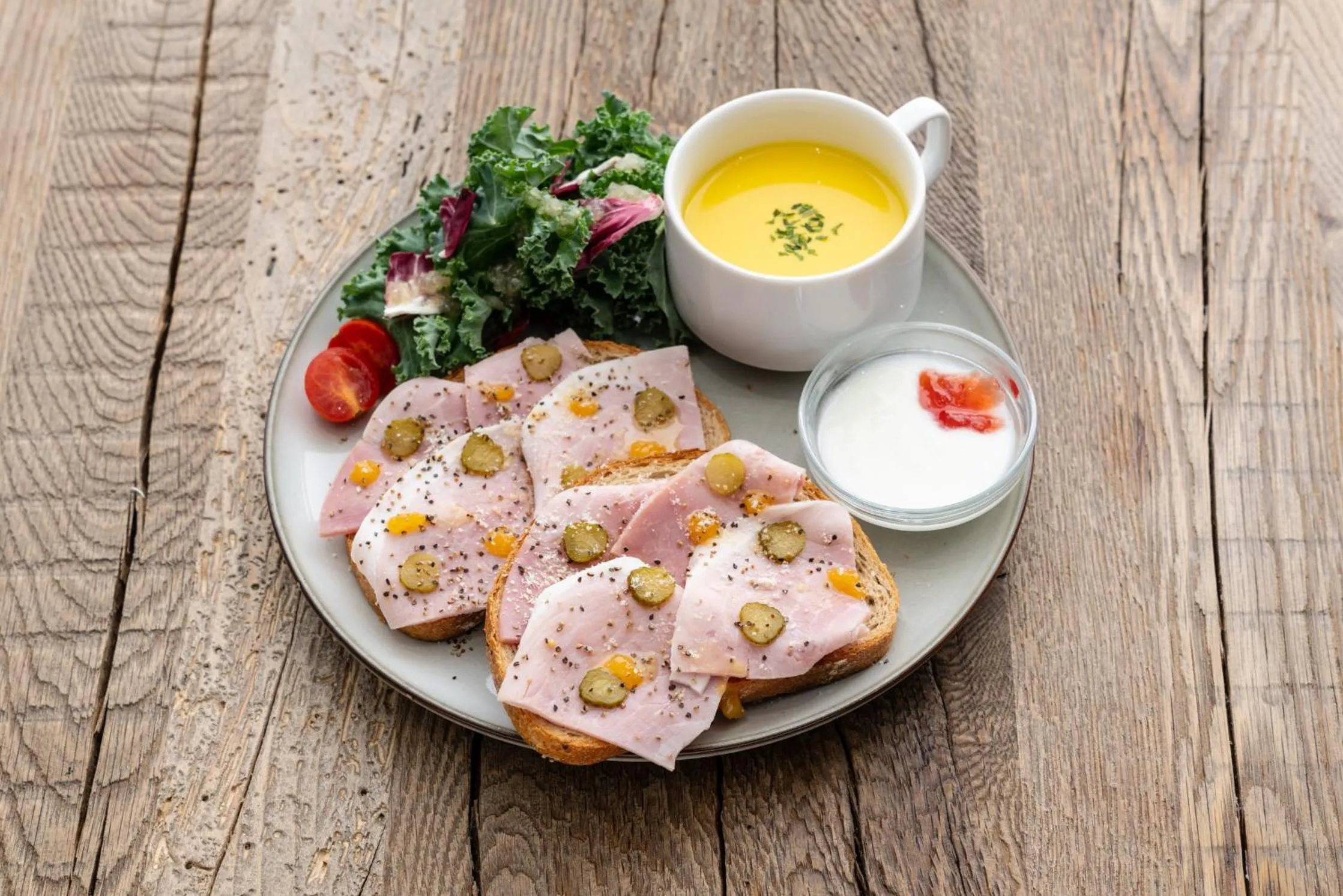 Breakfast in BnA Alter Museum