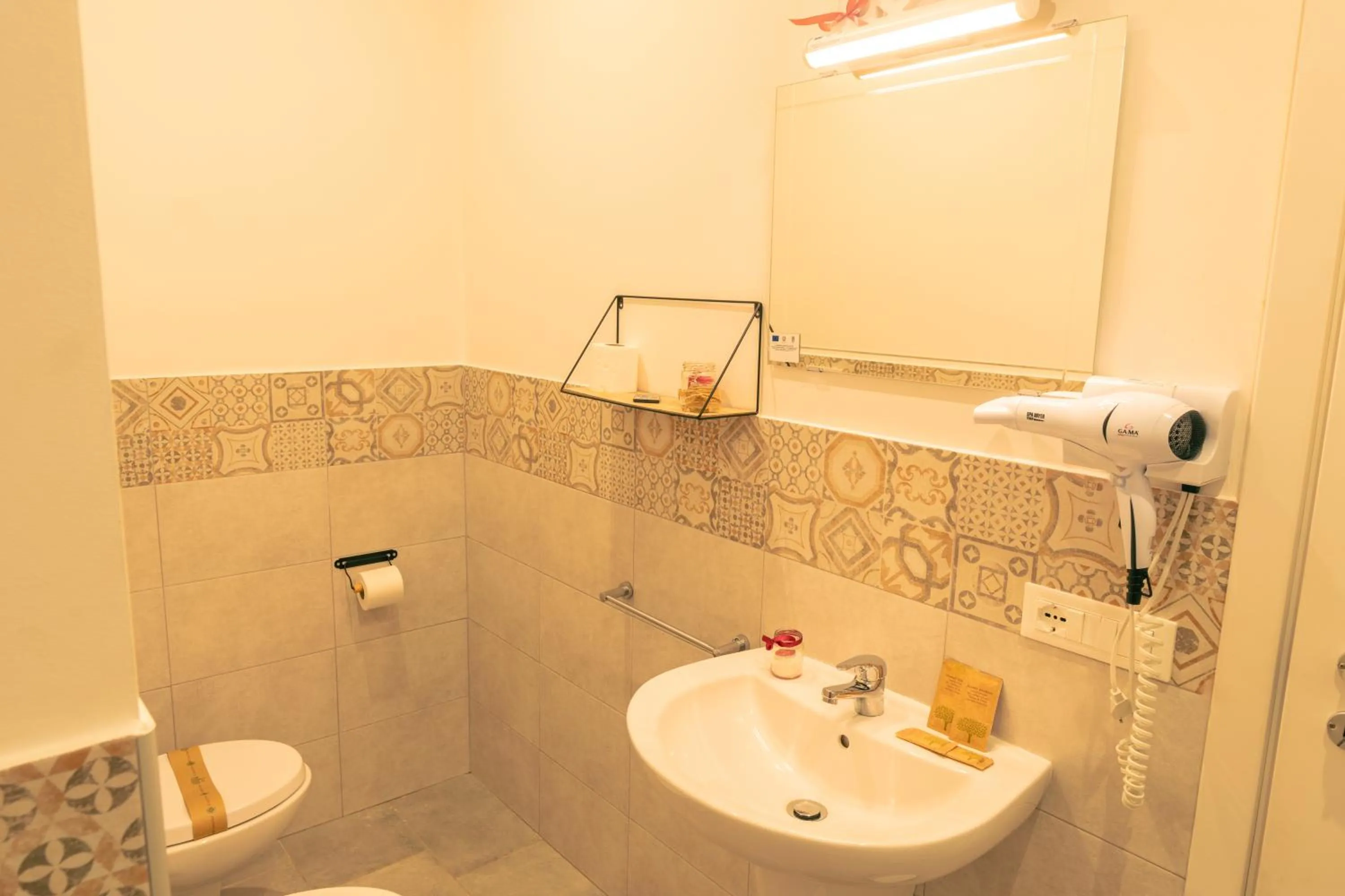 Bathroom in Arome B&B