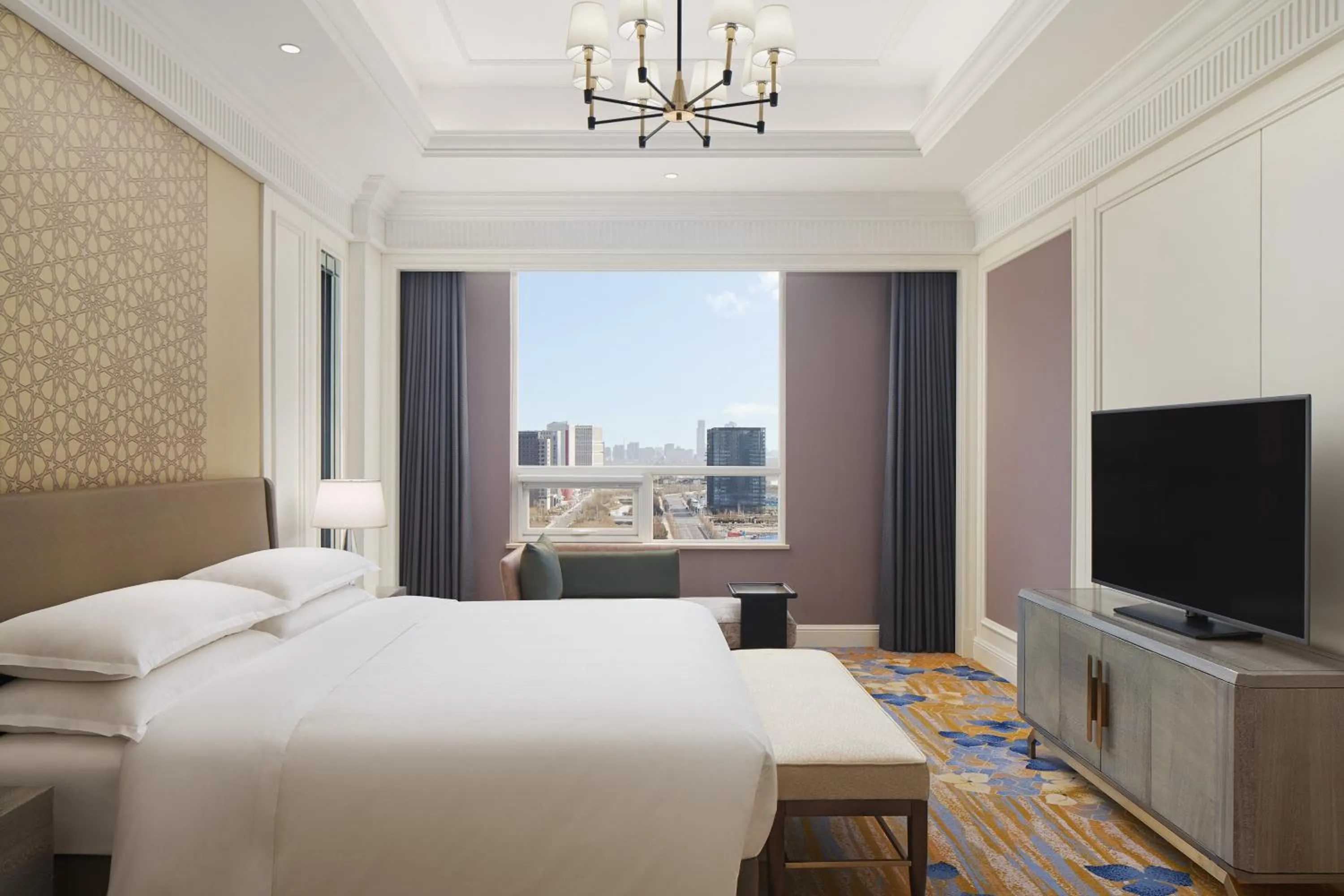 Photo of the whole room, Bed in Sheraton Yinchuan