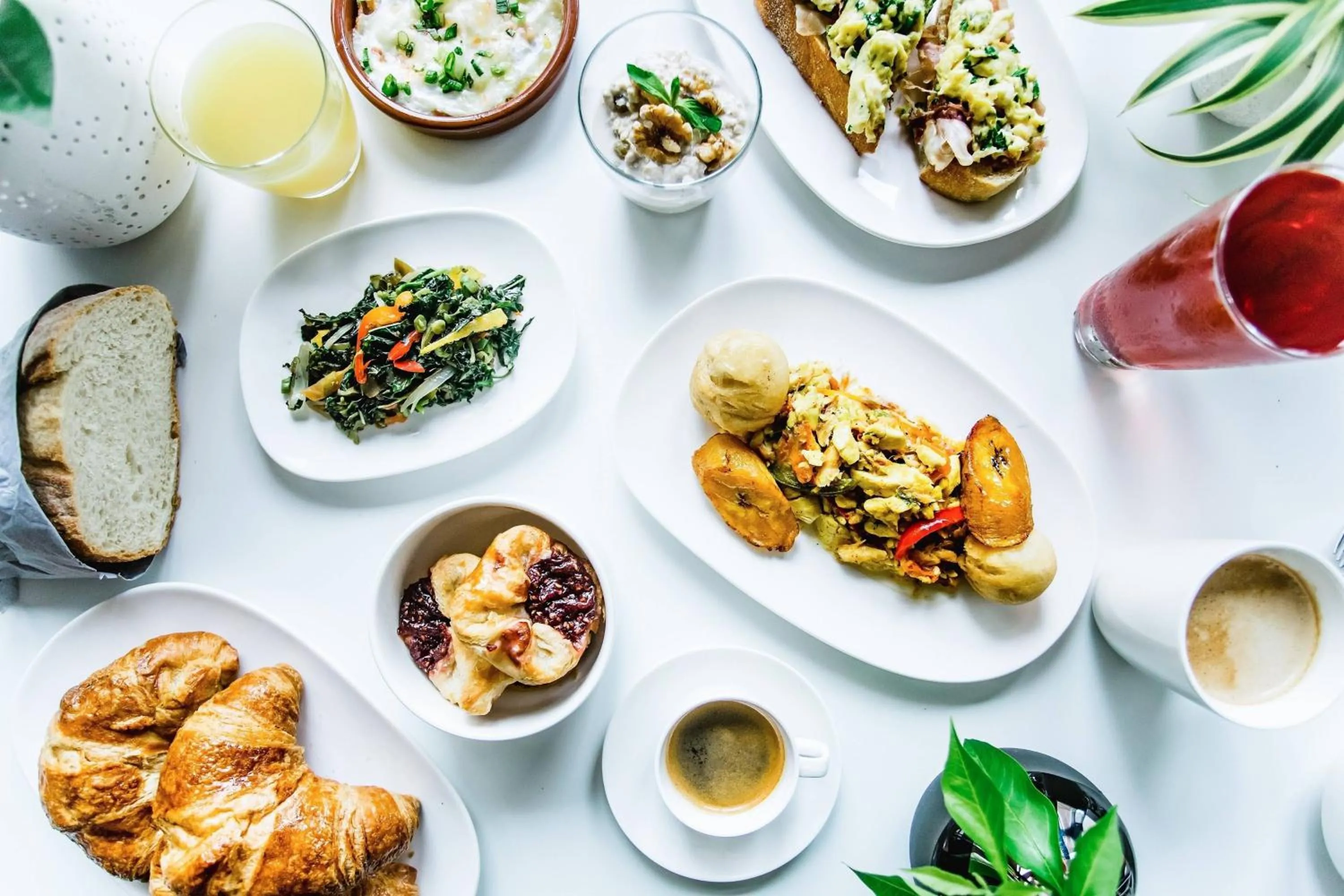 Restaurant/places to eat in AC Hotel by Marriott Kingston, Jamaica