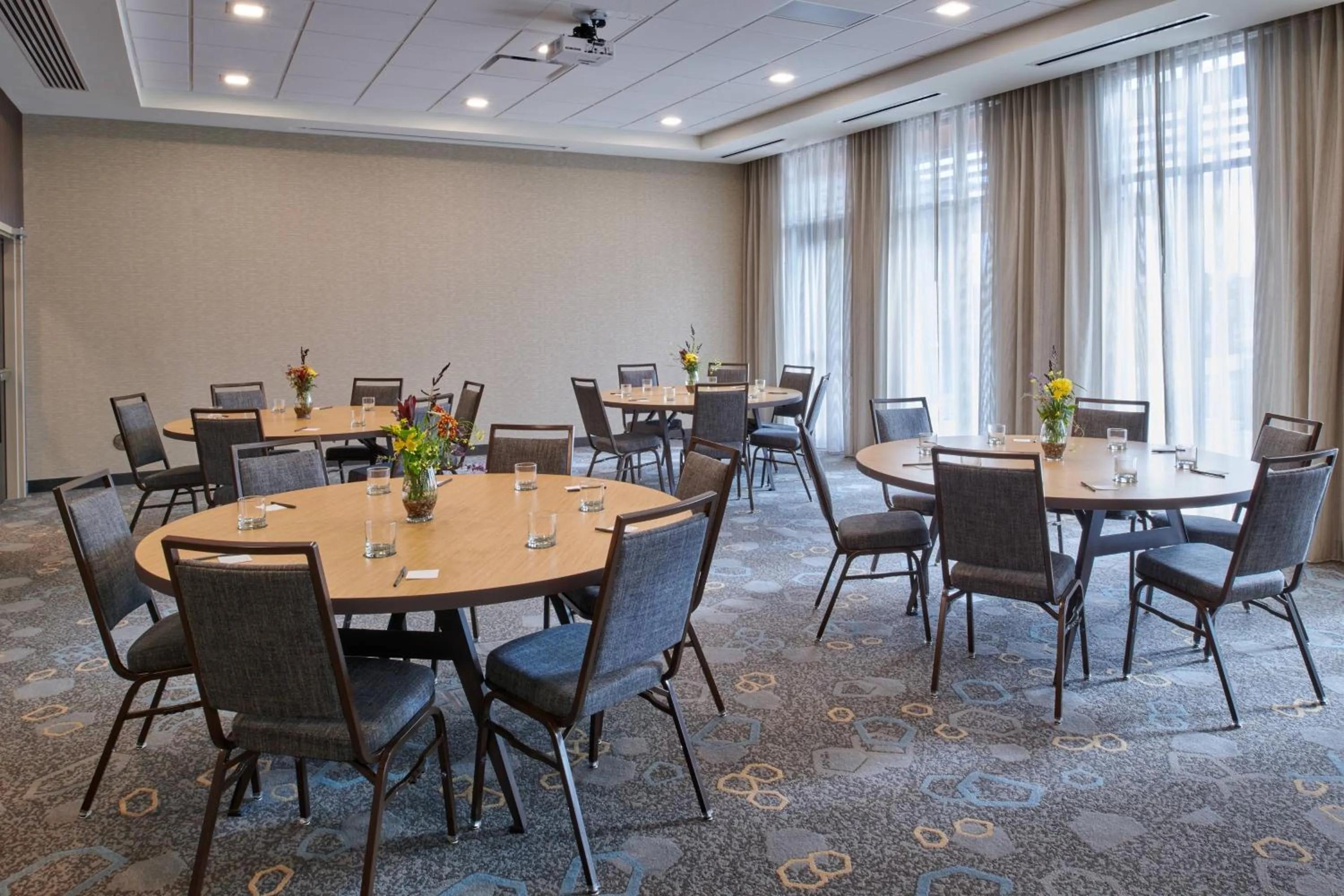 Meeting/conference room in Courtyard by Marriott Petoskey at Victories Square