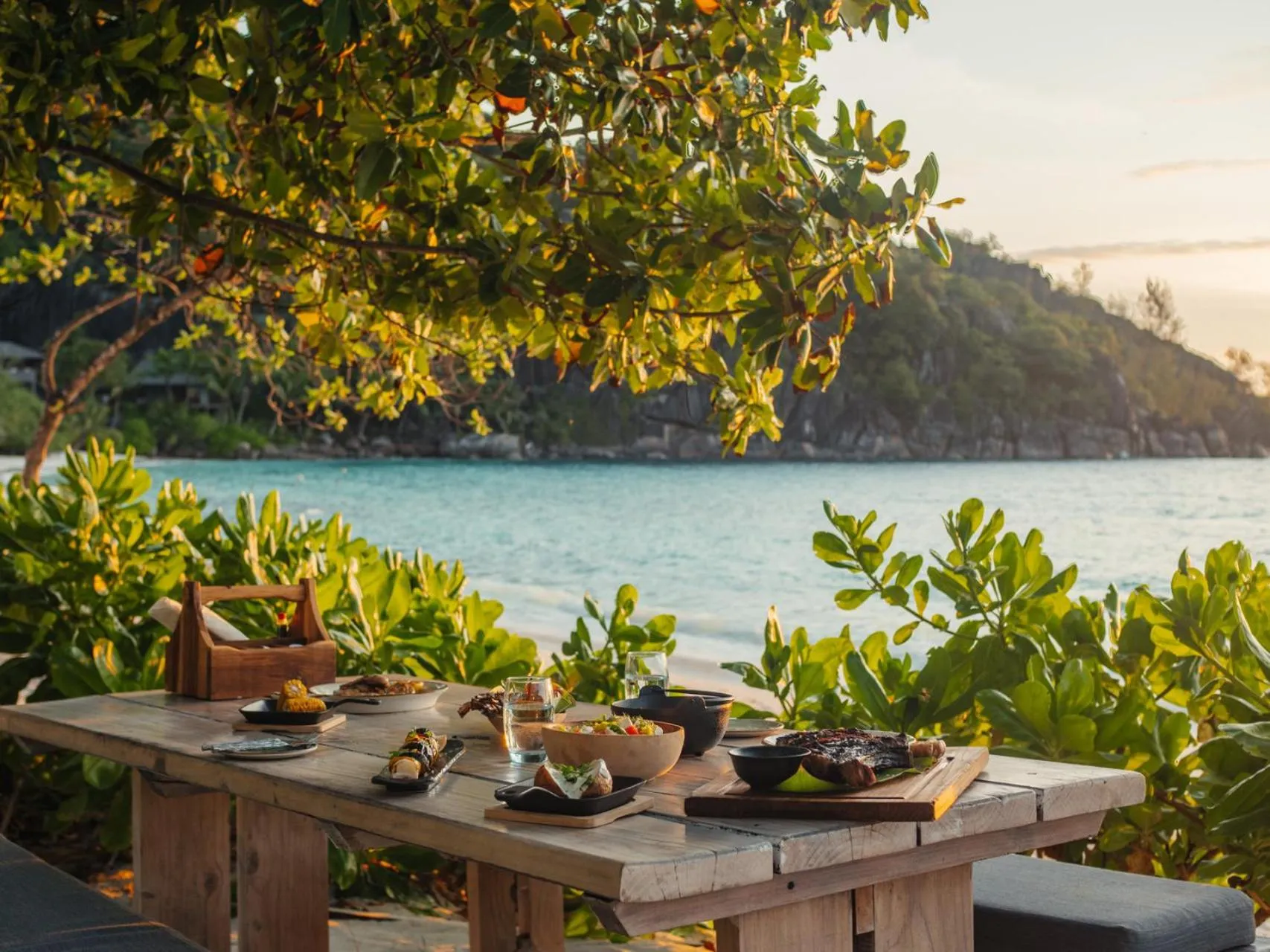 Restaurant/places to eat in Four Seasons Resort Seychelles