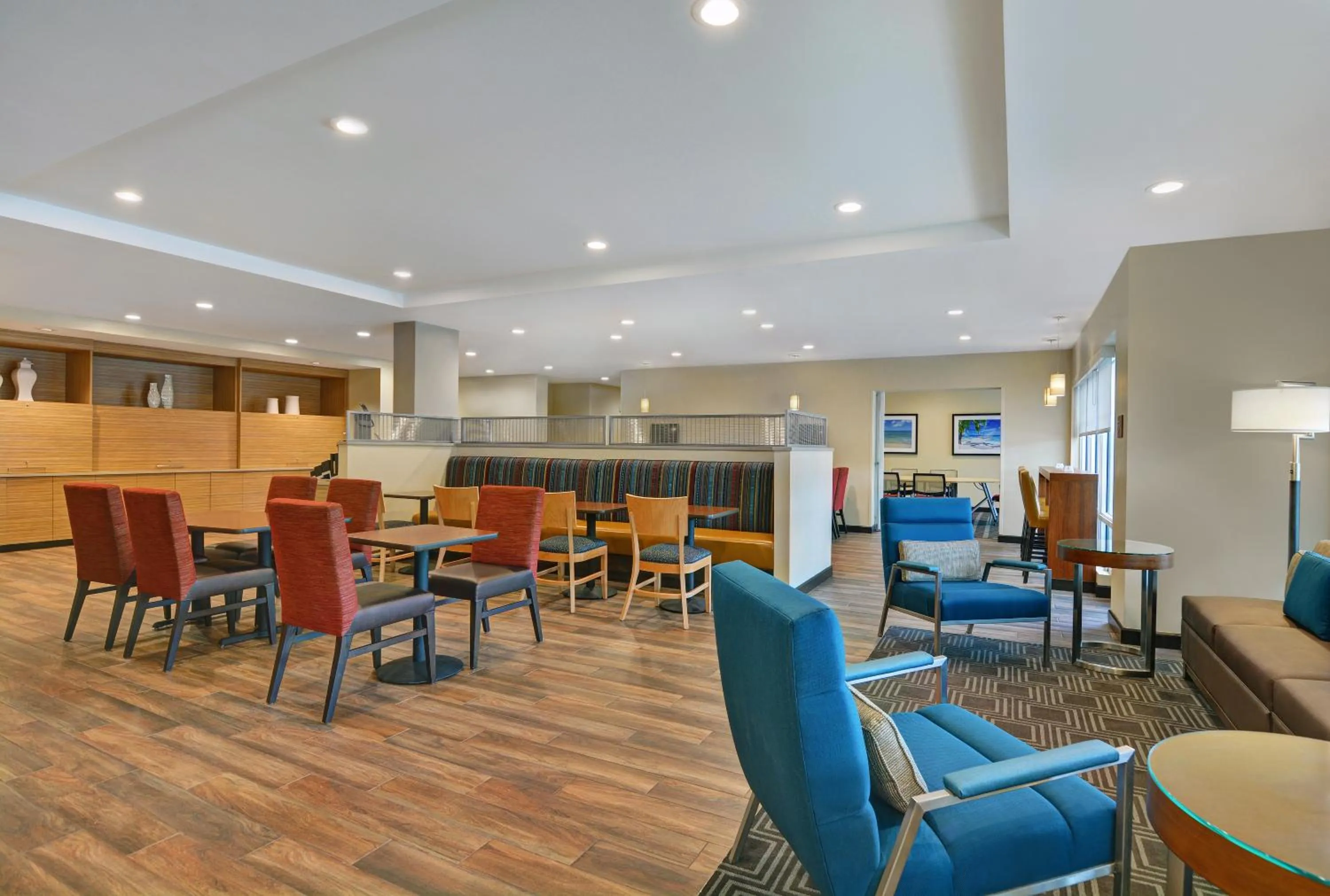 Breakfast in TownePlace Suites by Marriott Sarasota/Bradenton West