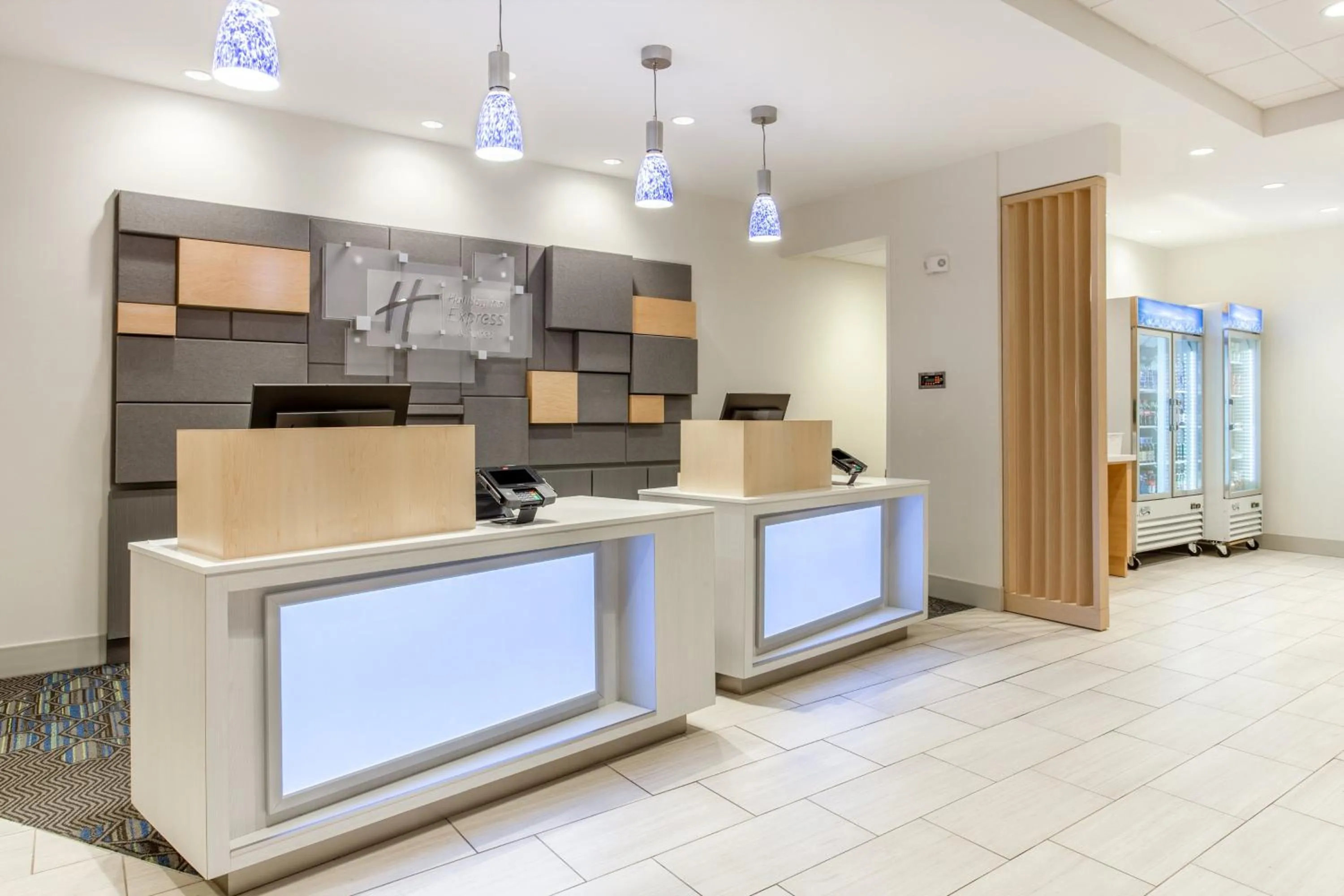 Property building in Holiday Inn Express & Suites - Ottawa by IHG