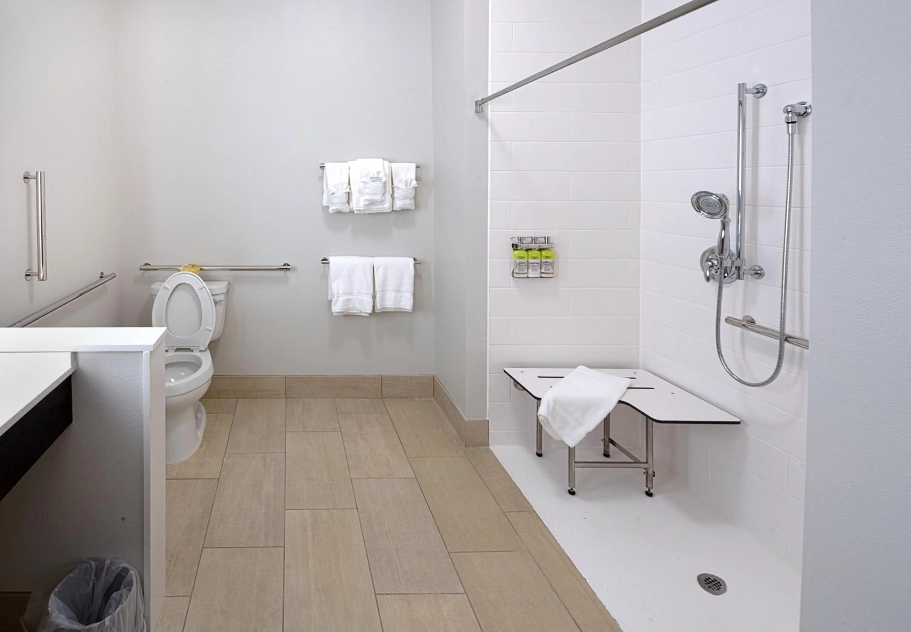 Bathroom in Holiday Inn Express & Suites - Wentzville St Louis West by IHG