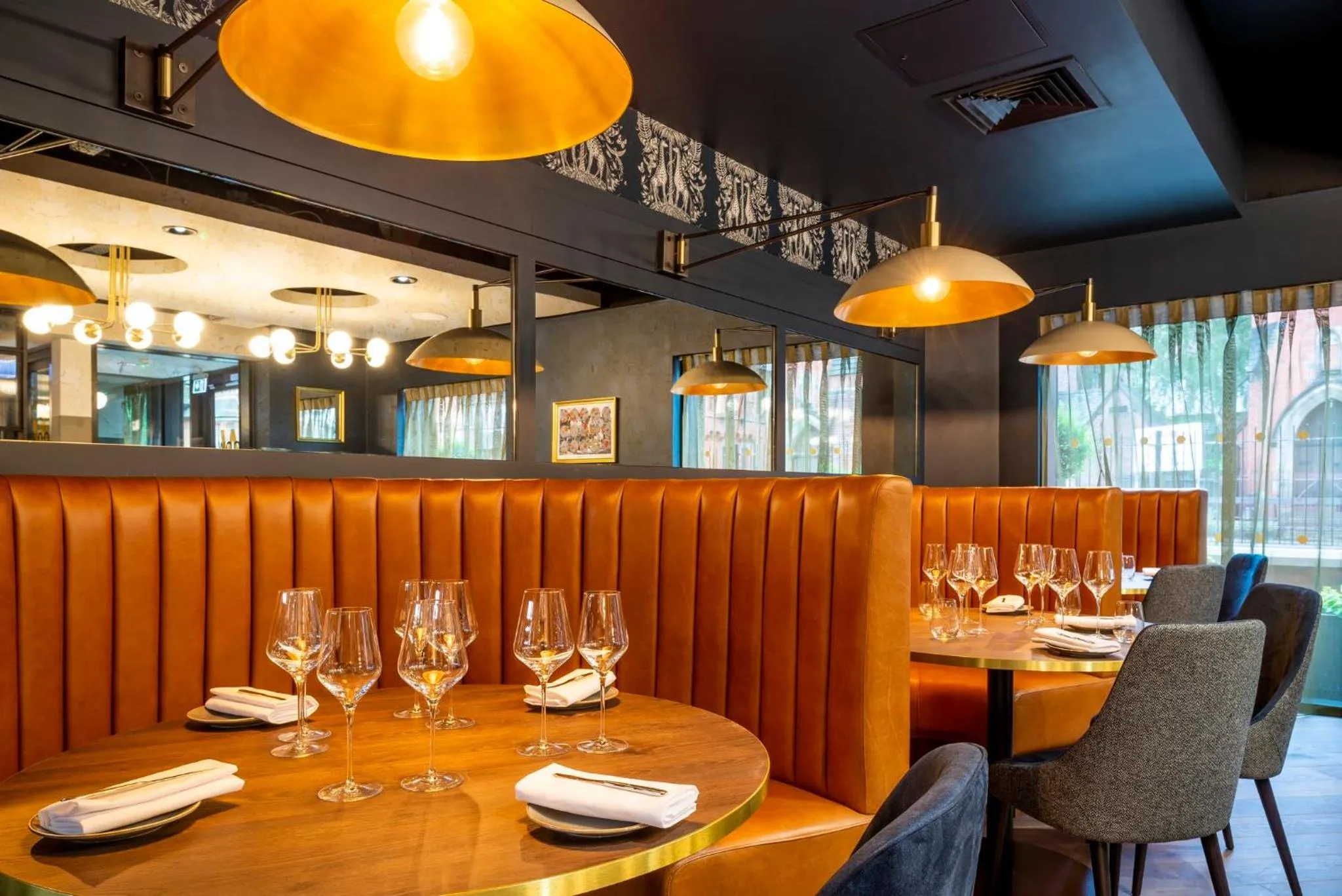 Restaurant/places to eat in Hotel Indigo - Chester by IHG