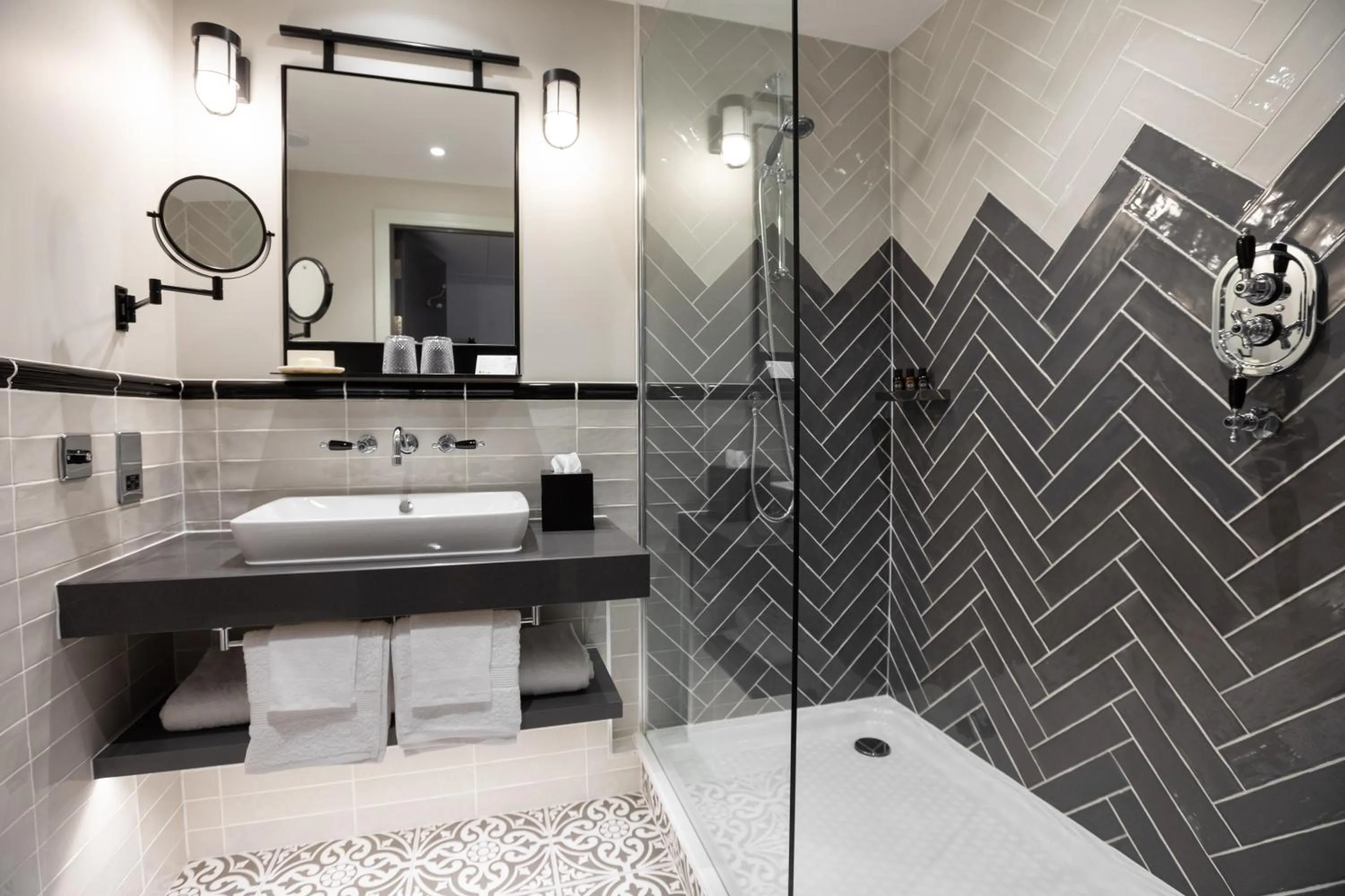 Bedroom in Hotel Indigo - Chester by IHG