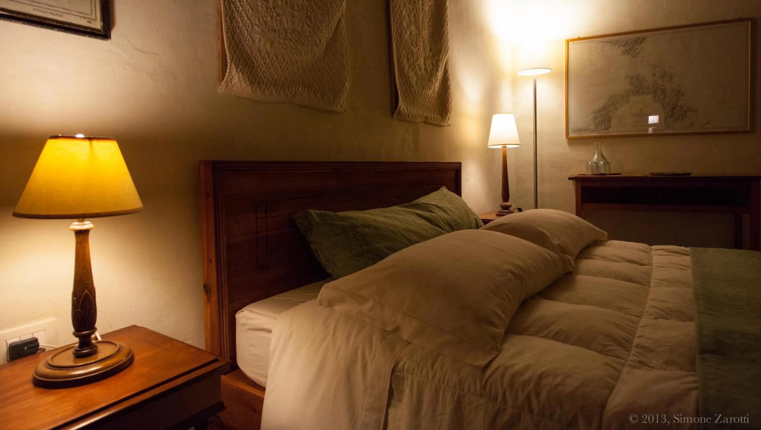 Decorative detail, Bed in Piazza San Pantaleo