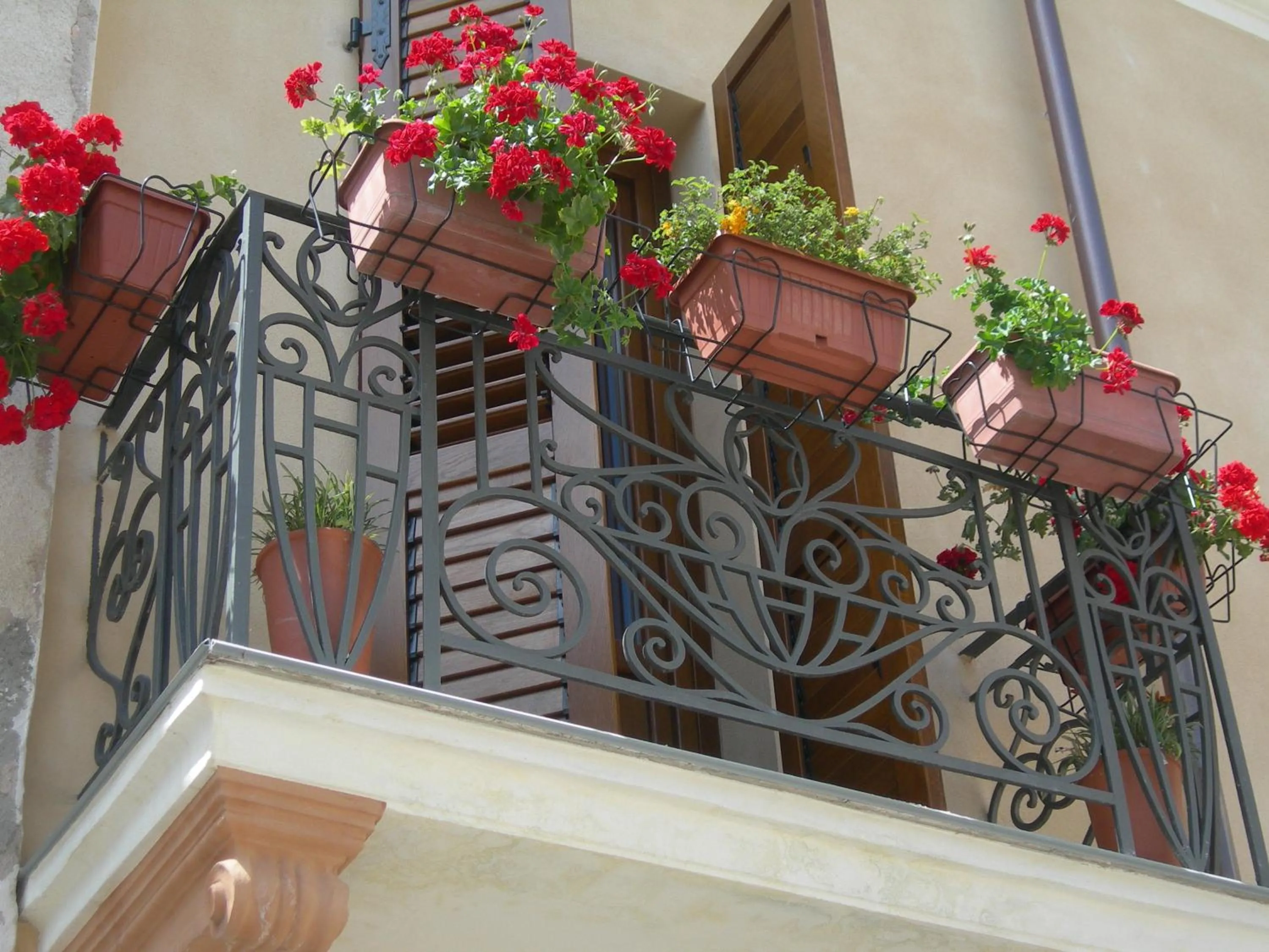 Property building in Piazza San Pantaleo