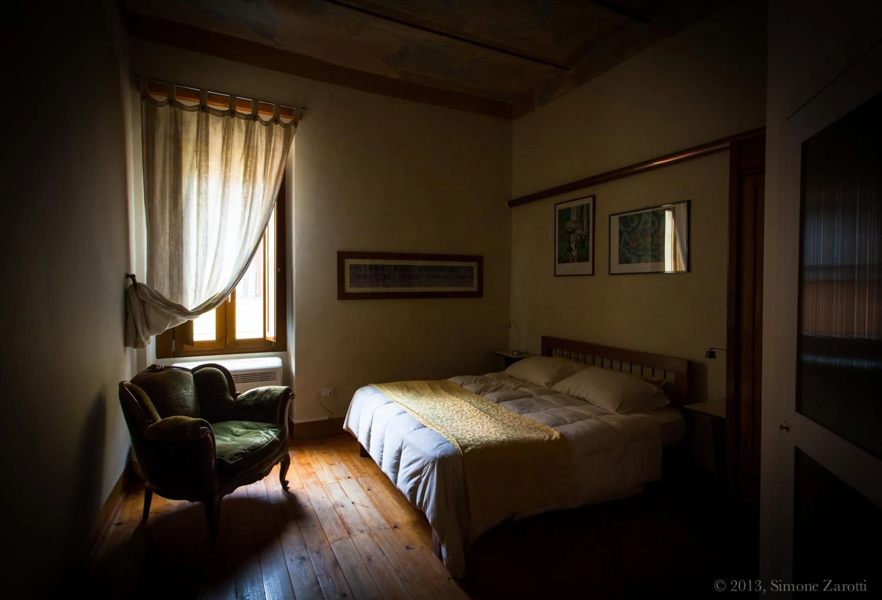 Photo of the whole room, Bed in Piazza San Pantaleo