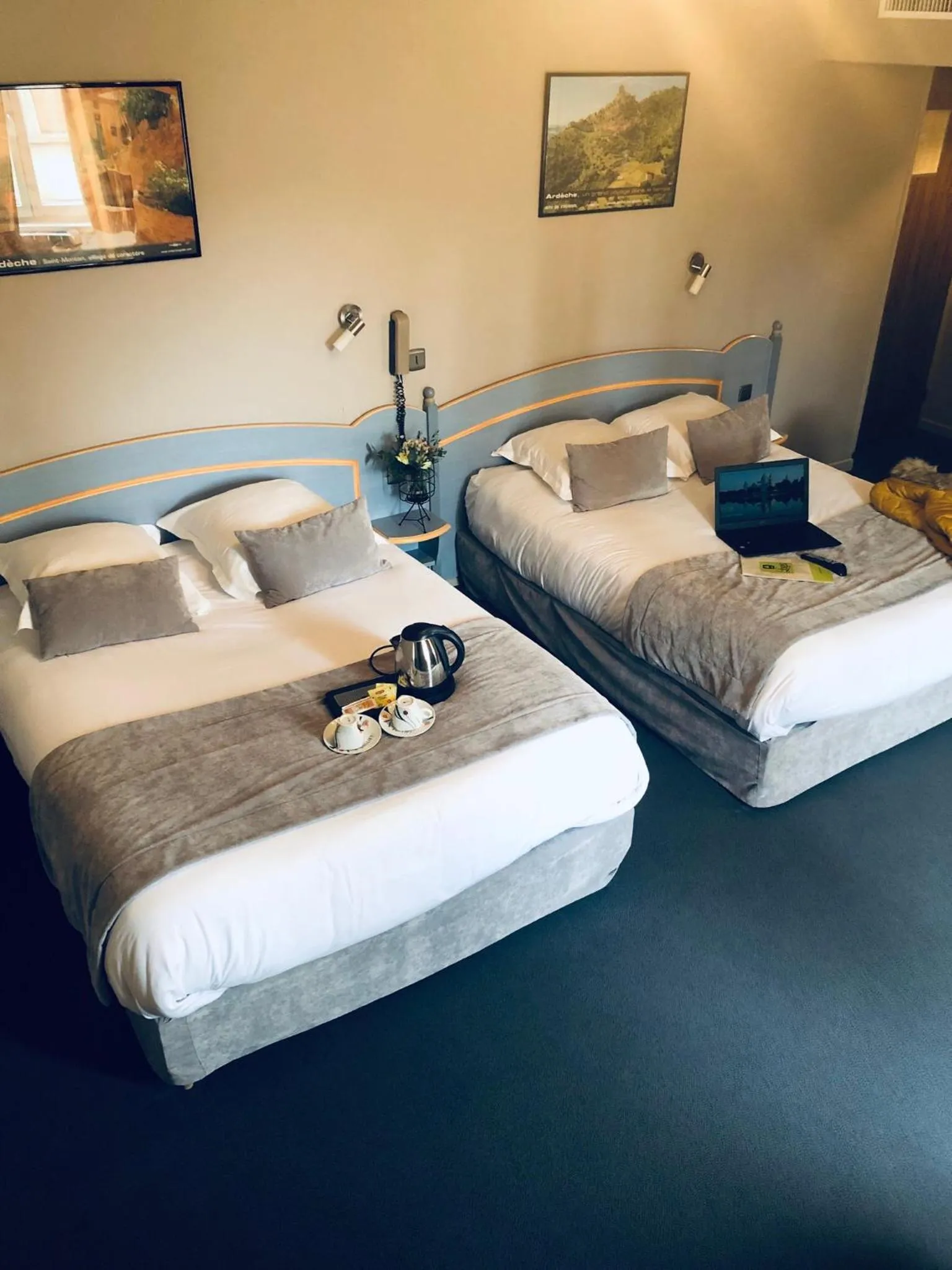 Photo of the whole room, Bed in Logis Hôtel Restaurant Azalées