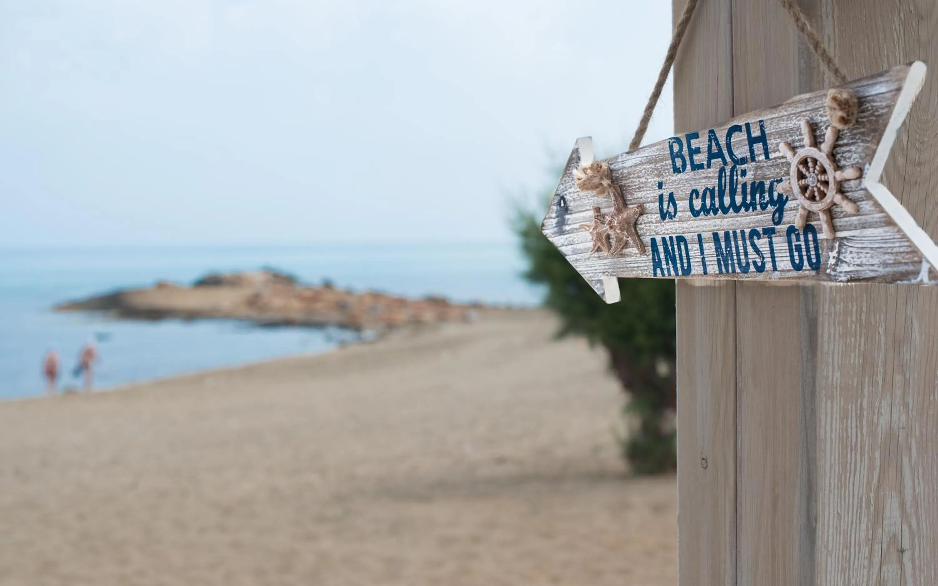 Natural landscape in Silver Sun Studios & Apartments