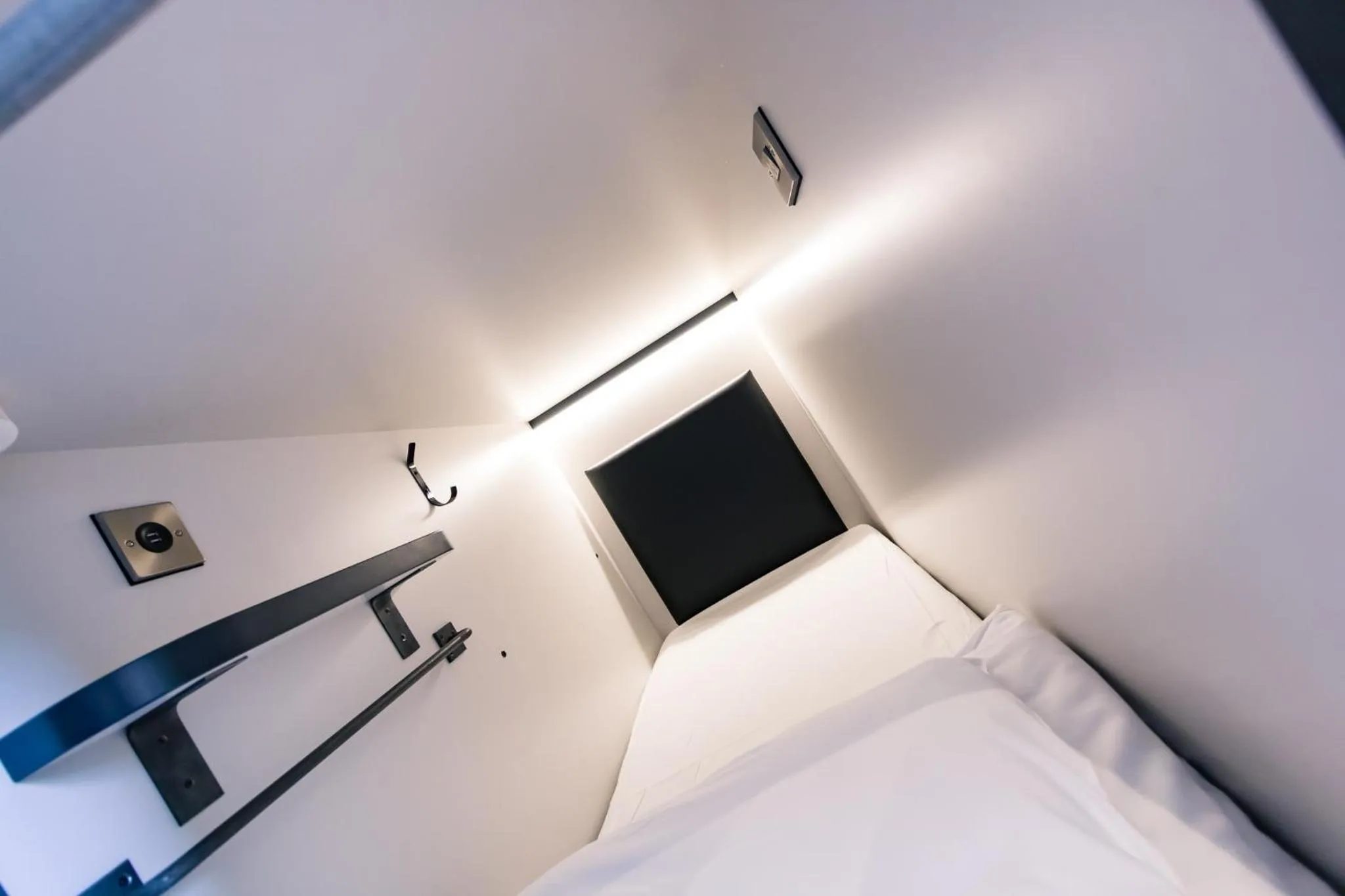 bunk bed, Bed in CODE - The Court, Edinburgh