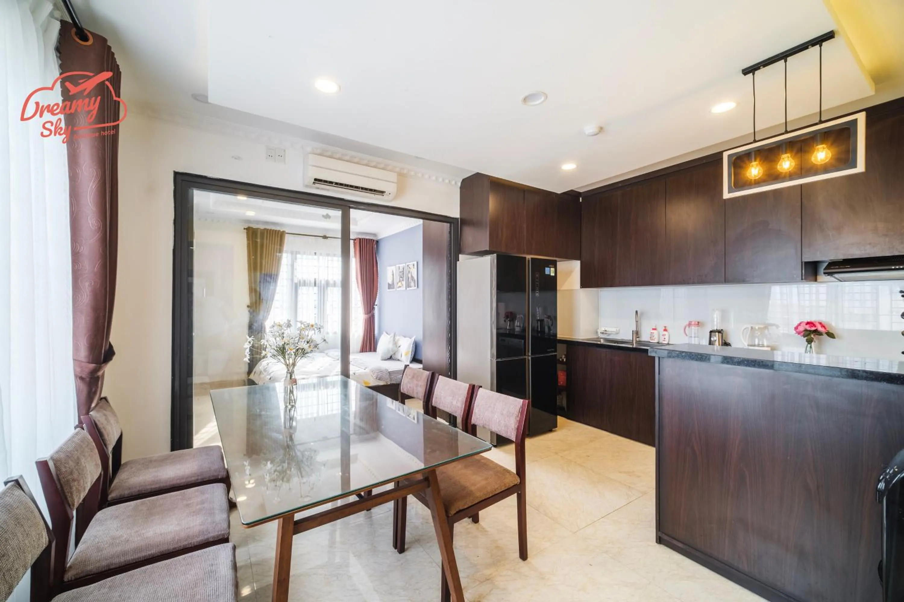 Kitchen or kitchenette in Dreamy Sky - Airport View Boutique Hotel