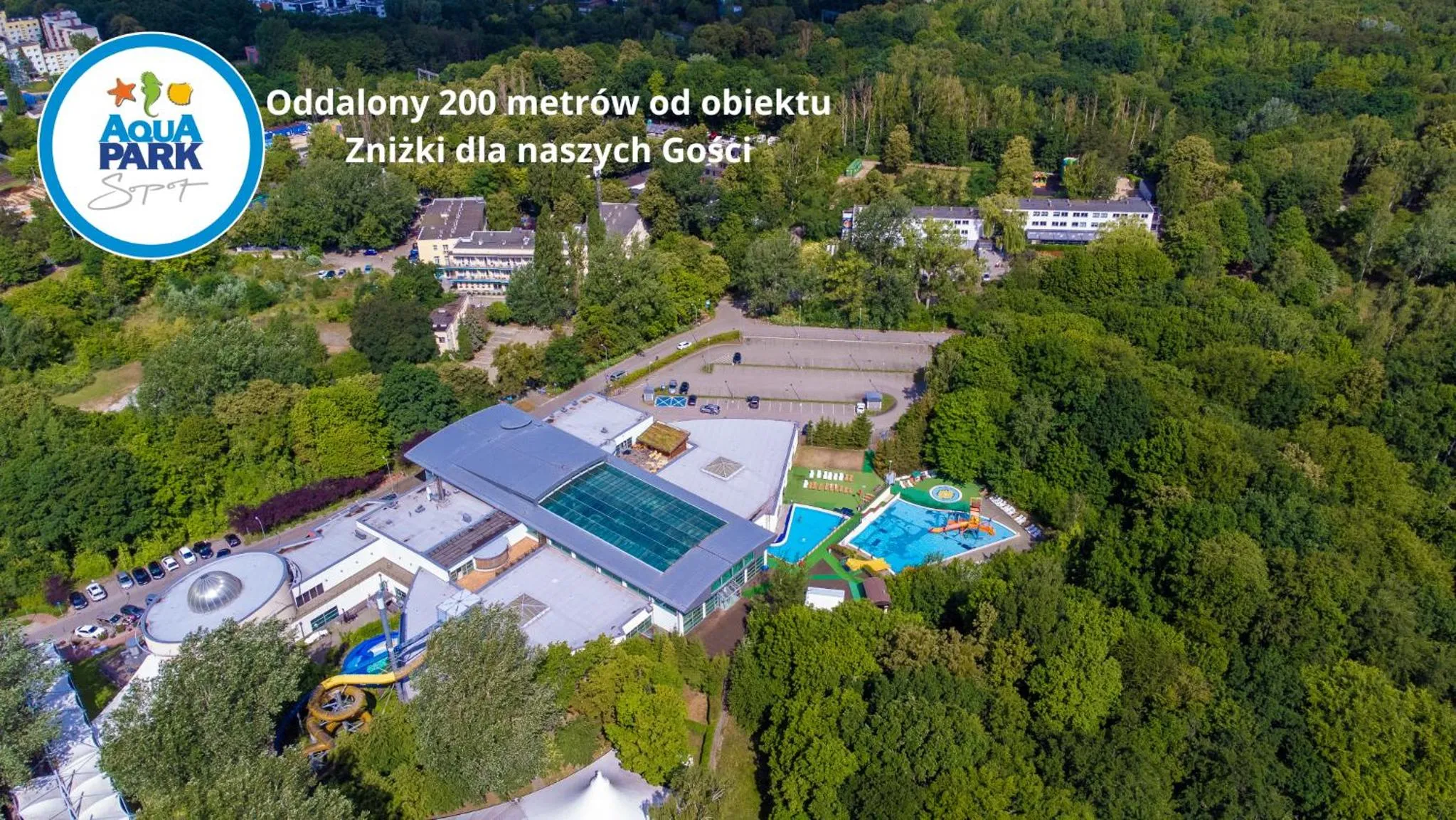 Swimming pool in AQUA HOUSE